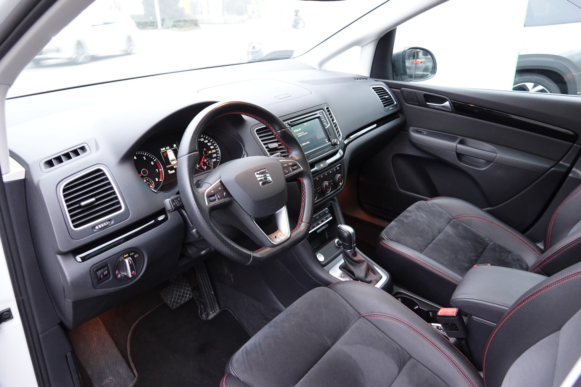 SEAT Alhambra 2.0TSI FR Line - 9