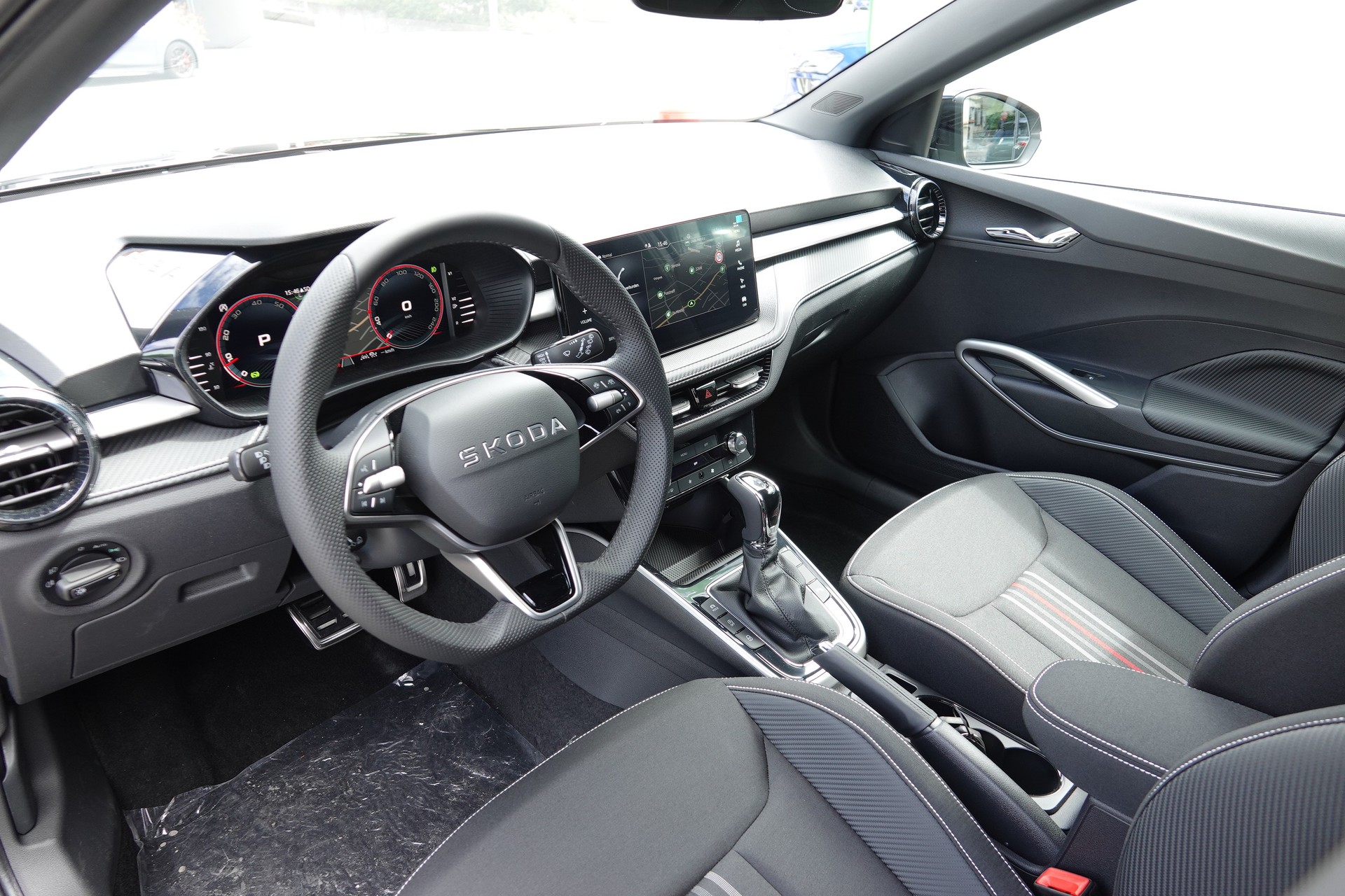 SKODA Fabia 1.5 TSI 130 DSG - 9