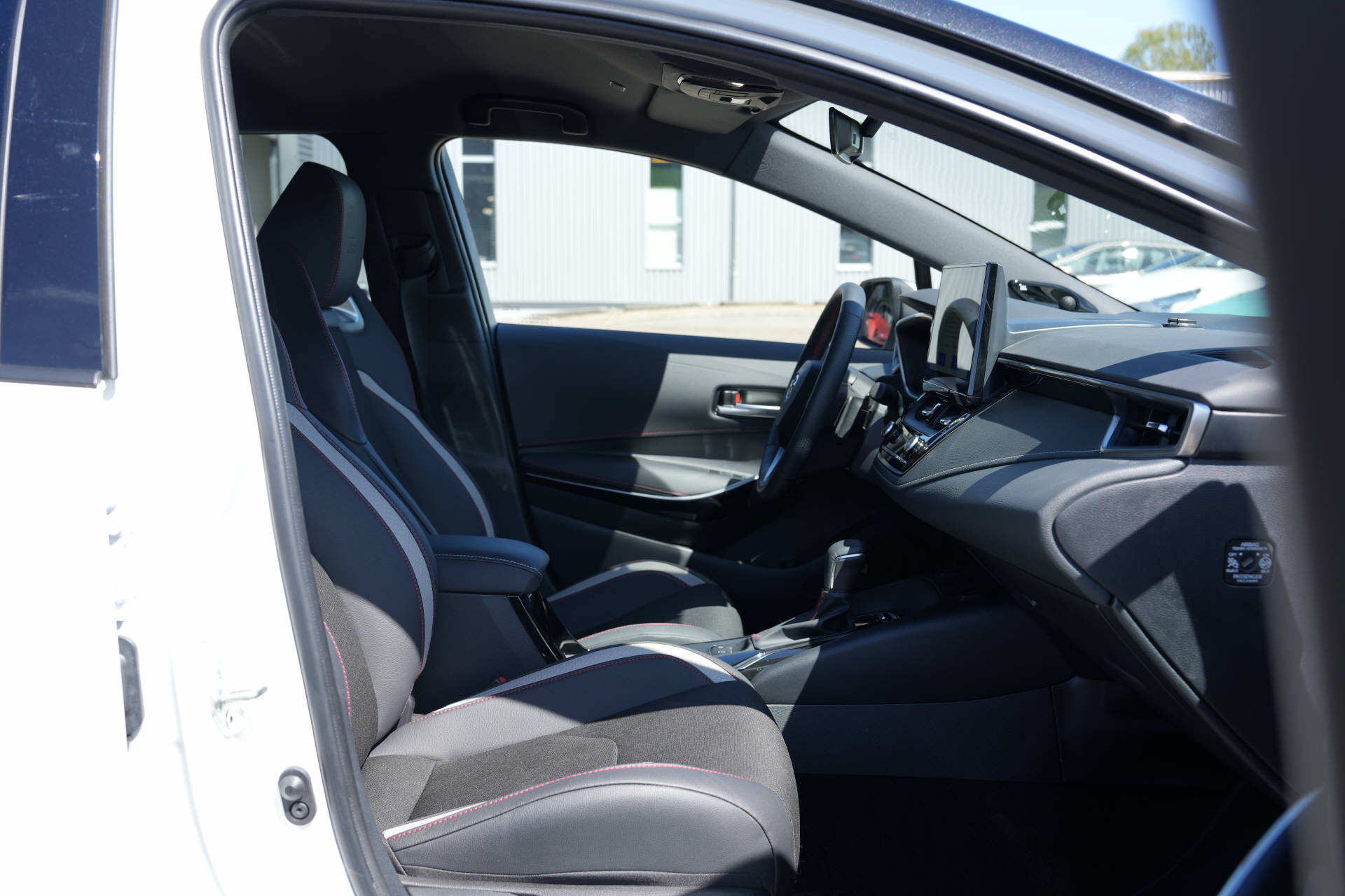 TOYOTA Corolla Touring Sports 2.0 HSD GR Sport - 7