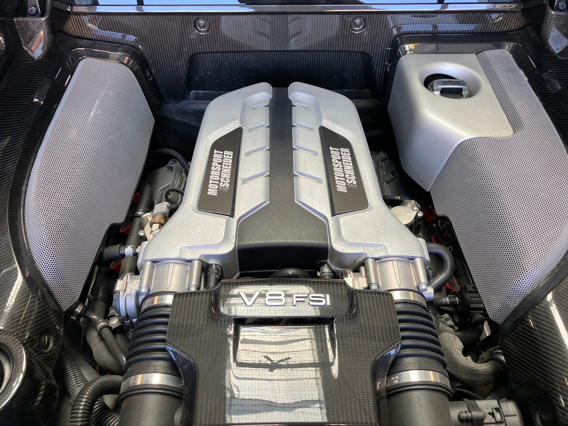 AUDI R8 Coupé 4.2-V8 R-Tronic - 14