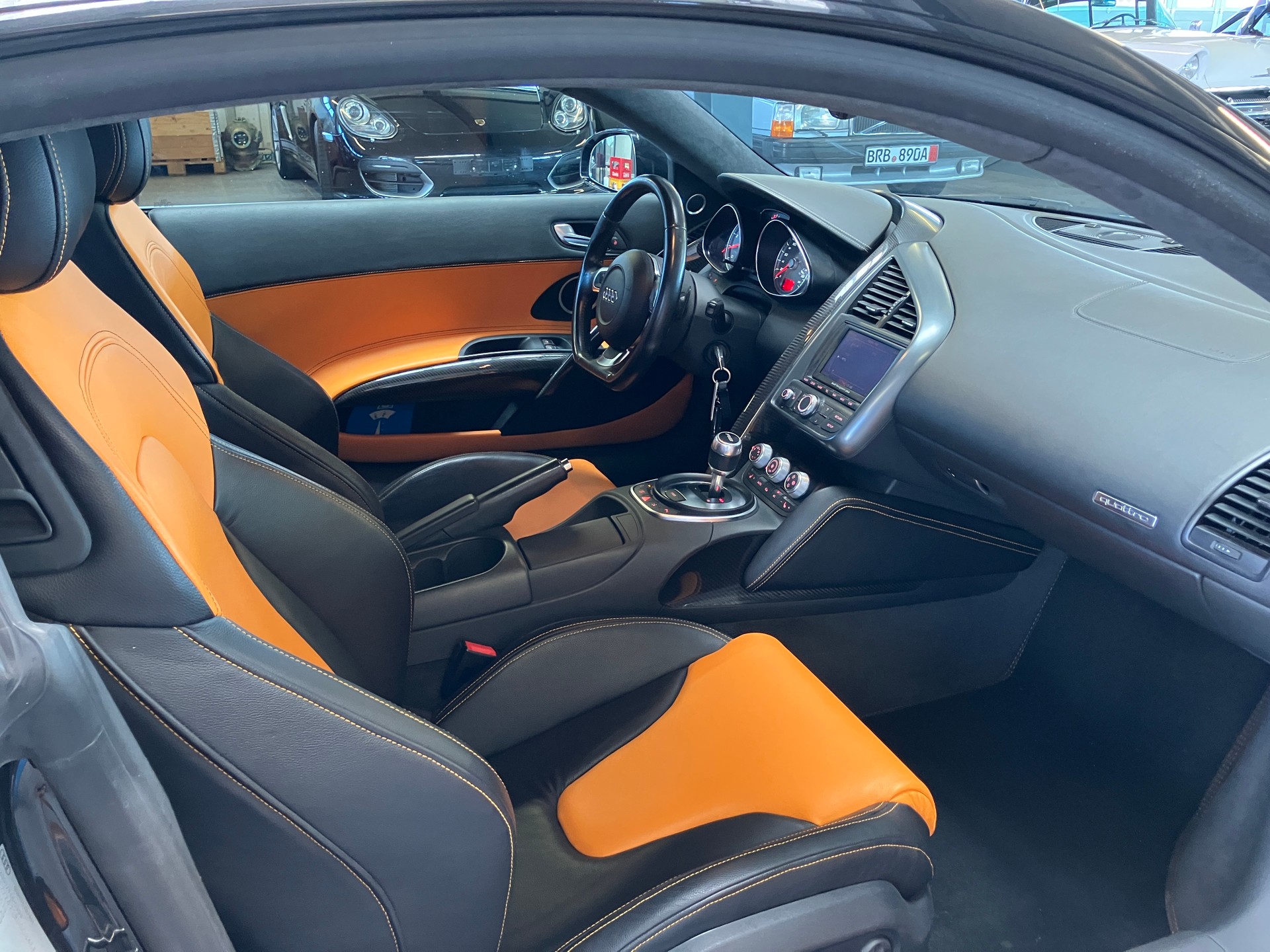 AUDI R8 Coupé 4.2-V8 R-Tronic - 27