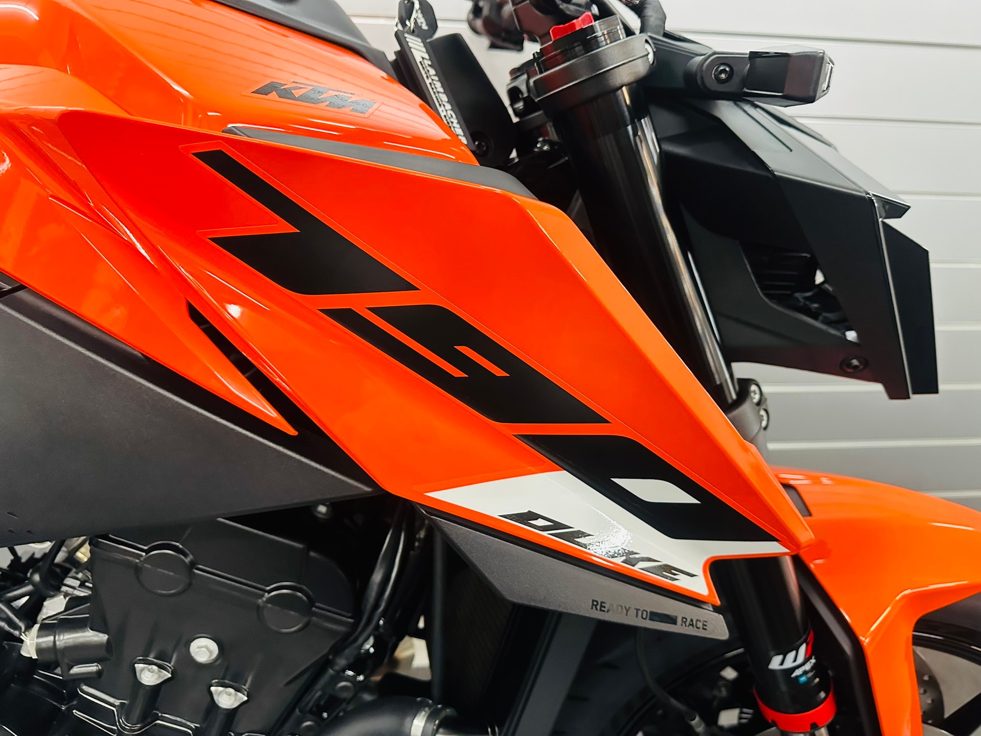 KTM 790 Duke - 2