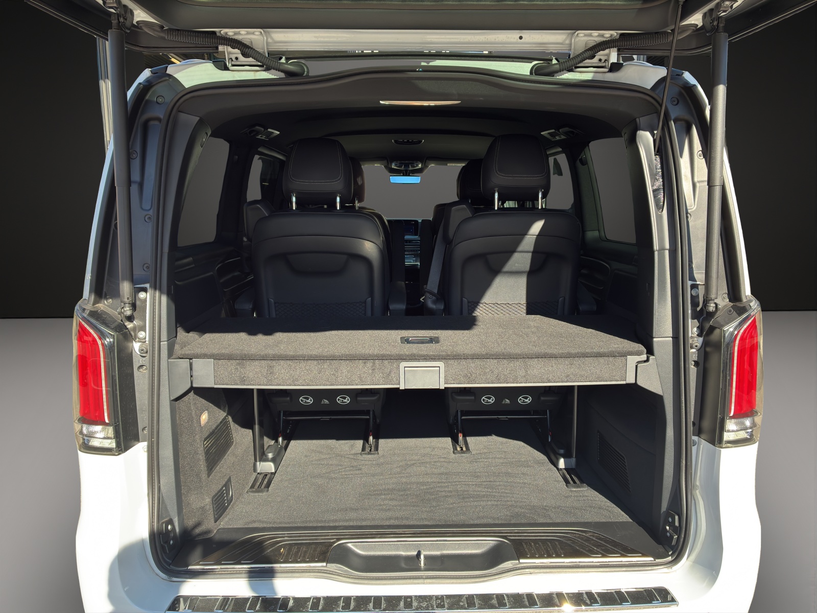 MERCEDES-BENZ V 300 d lang Exclusive 4Matic 9G-Tronic - 6