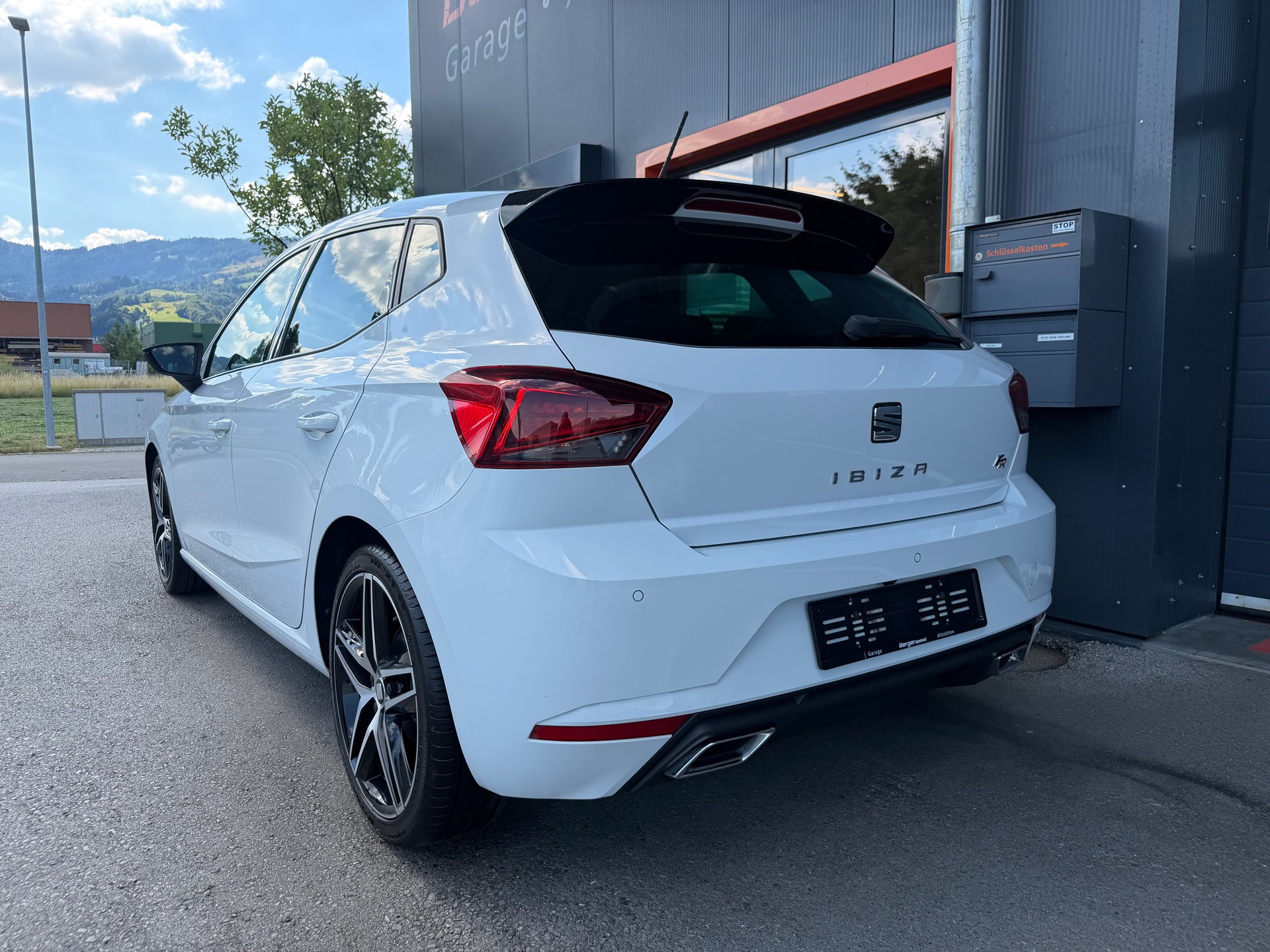 SEAT Ibiza 1.0 EcoTSI DSG Swiss FR - 5