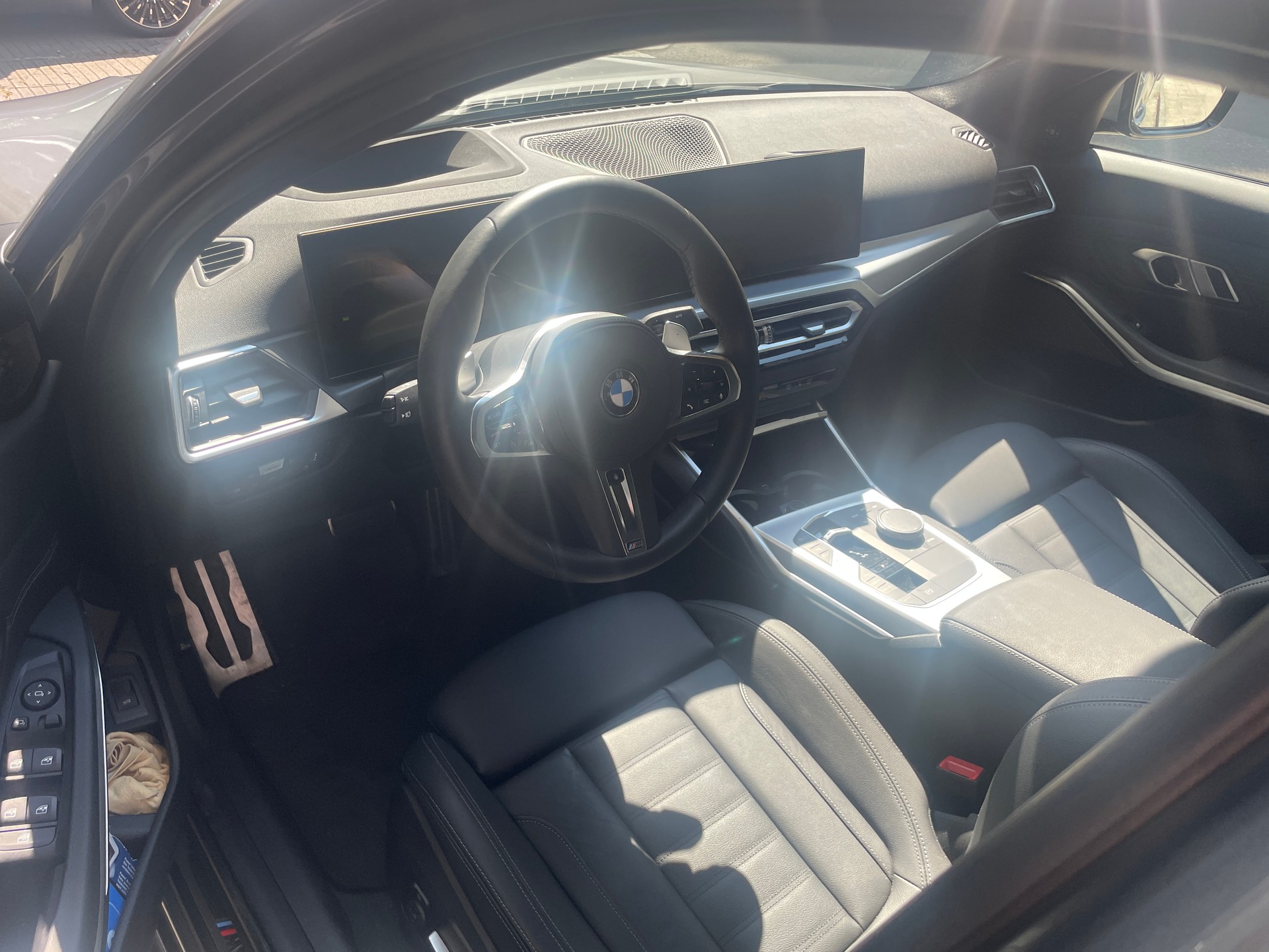 BMW 330i xDrive M Sport - 6