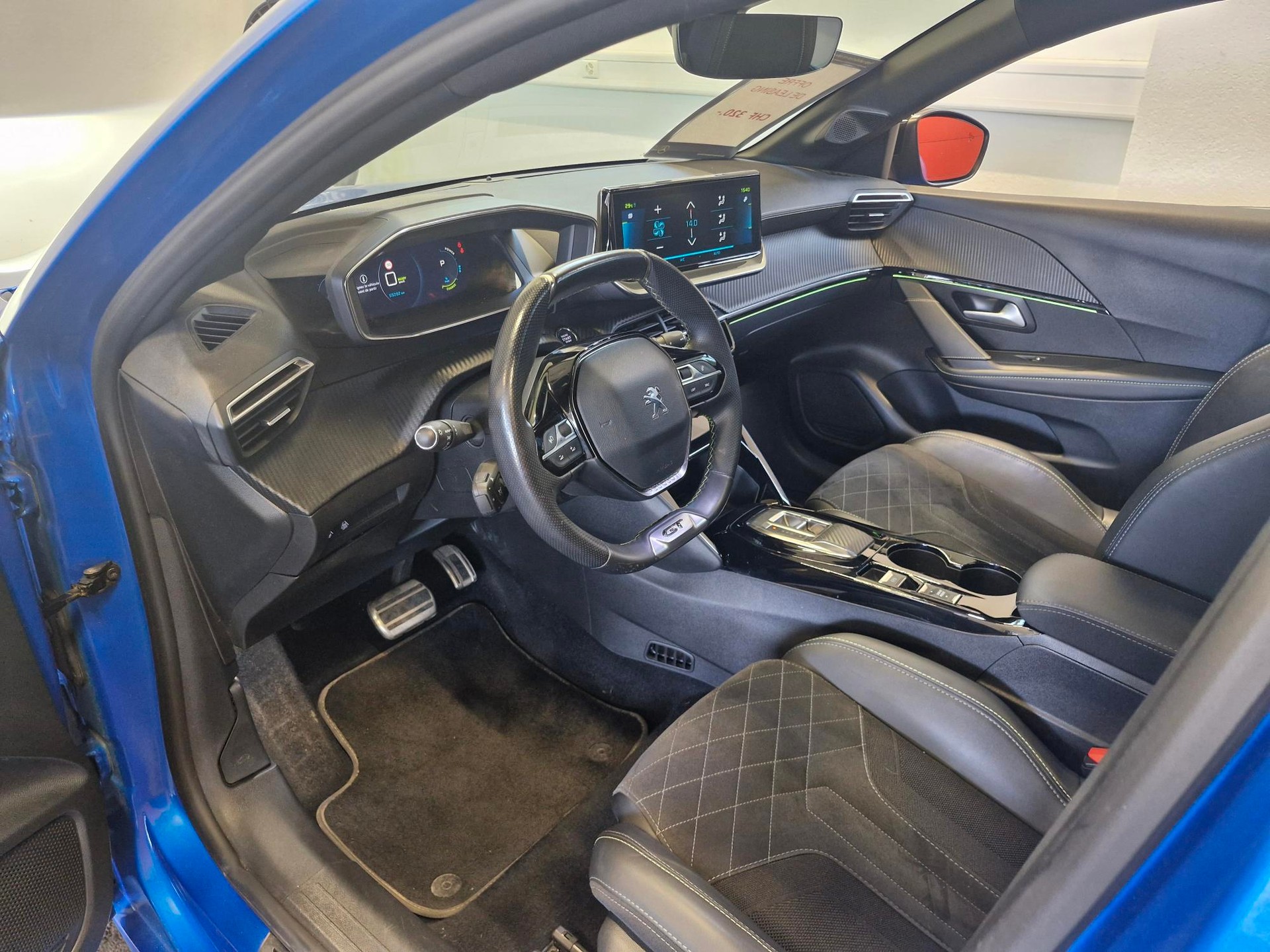 PEUGEOT 208 Elektrik GT Pack - 6