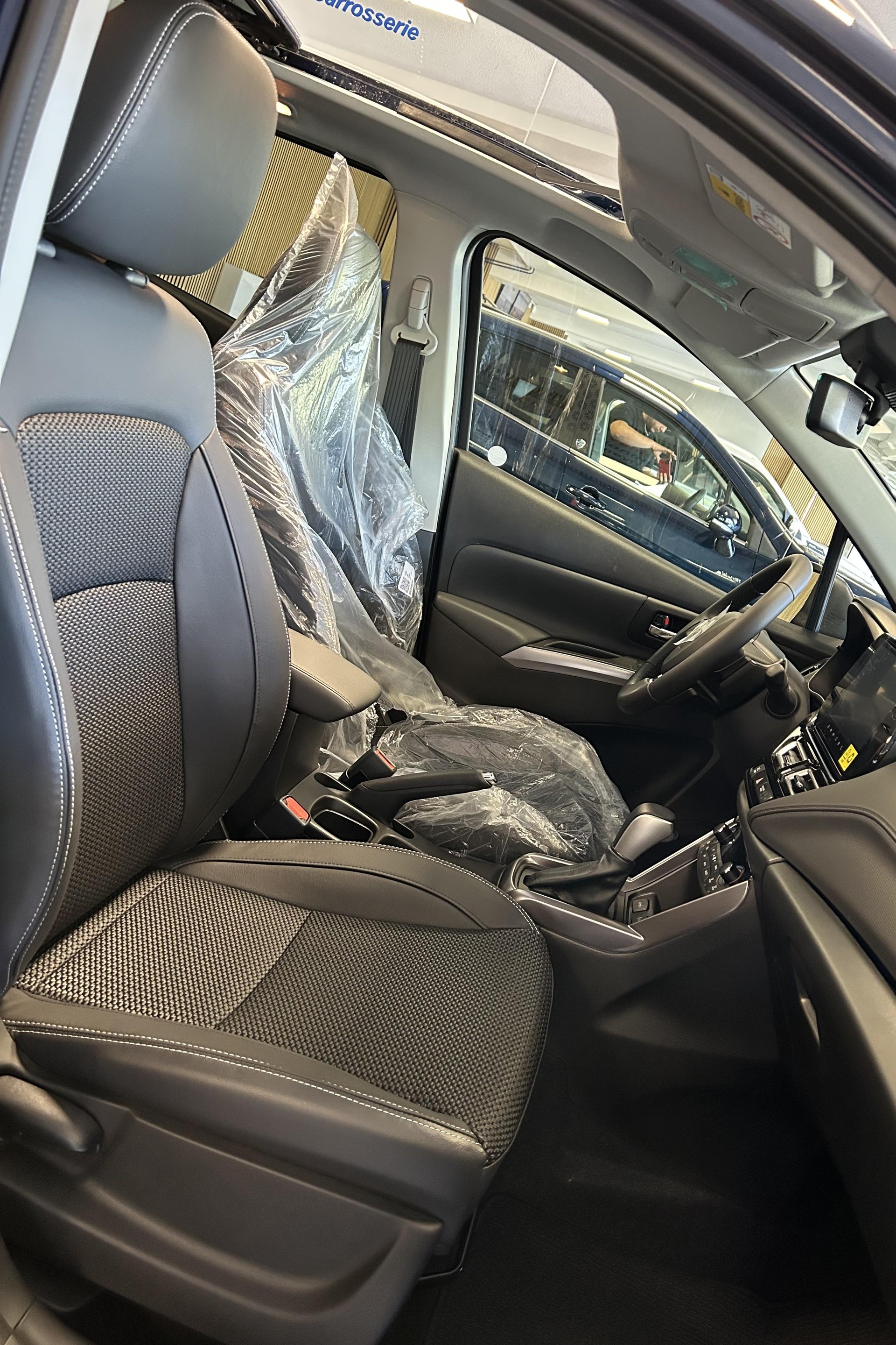 SUZUKI S-Cross 1.4 T Piz Sulai Top Hybrid 4x4 4 ROUES HIVER OFFERT - 16
