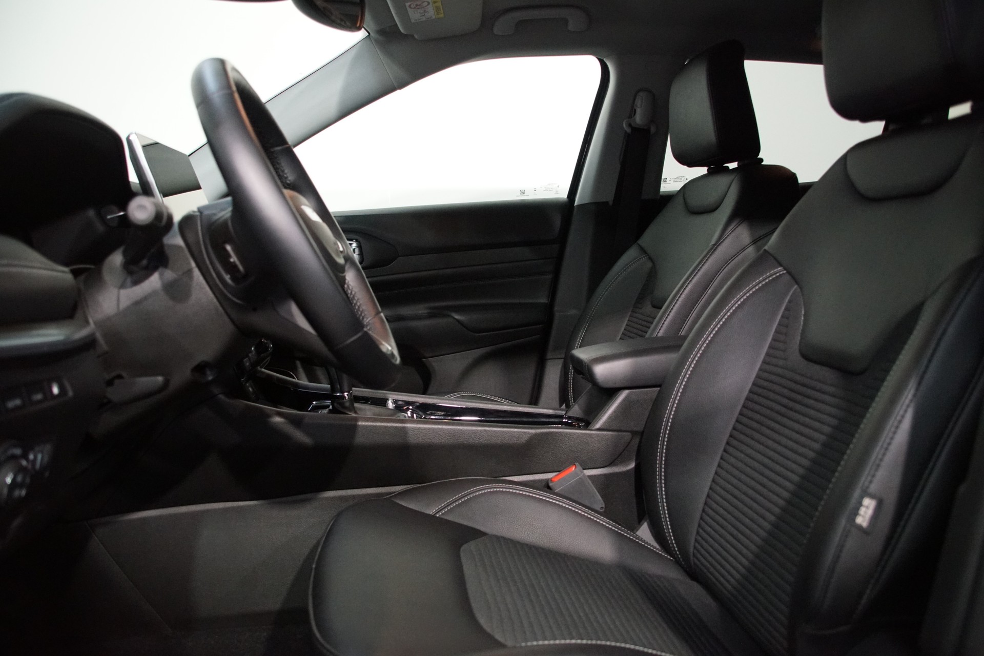 JEEP Compass 1.3 T PHEV Swiss Limited AWD - 12