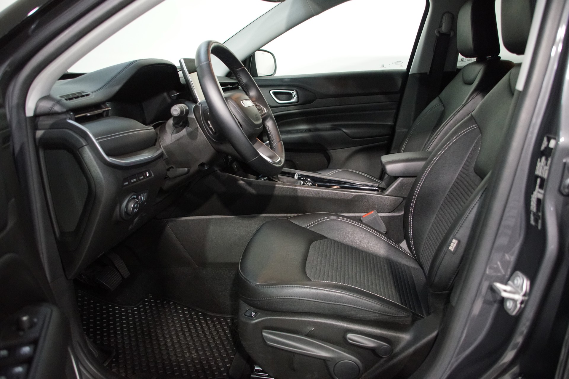 JEEP Compass 1.3 T PHEV Swiss Limited AWD - 11