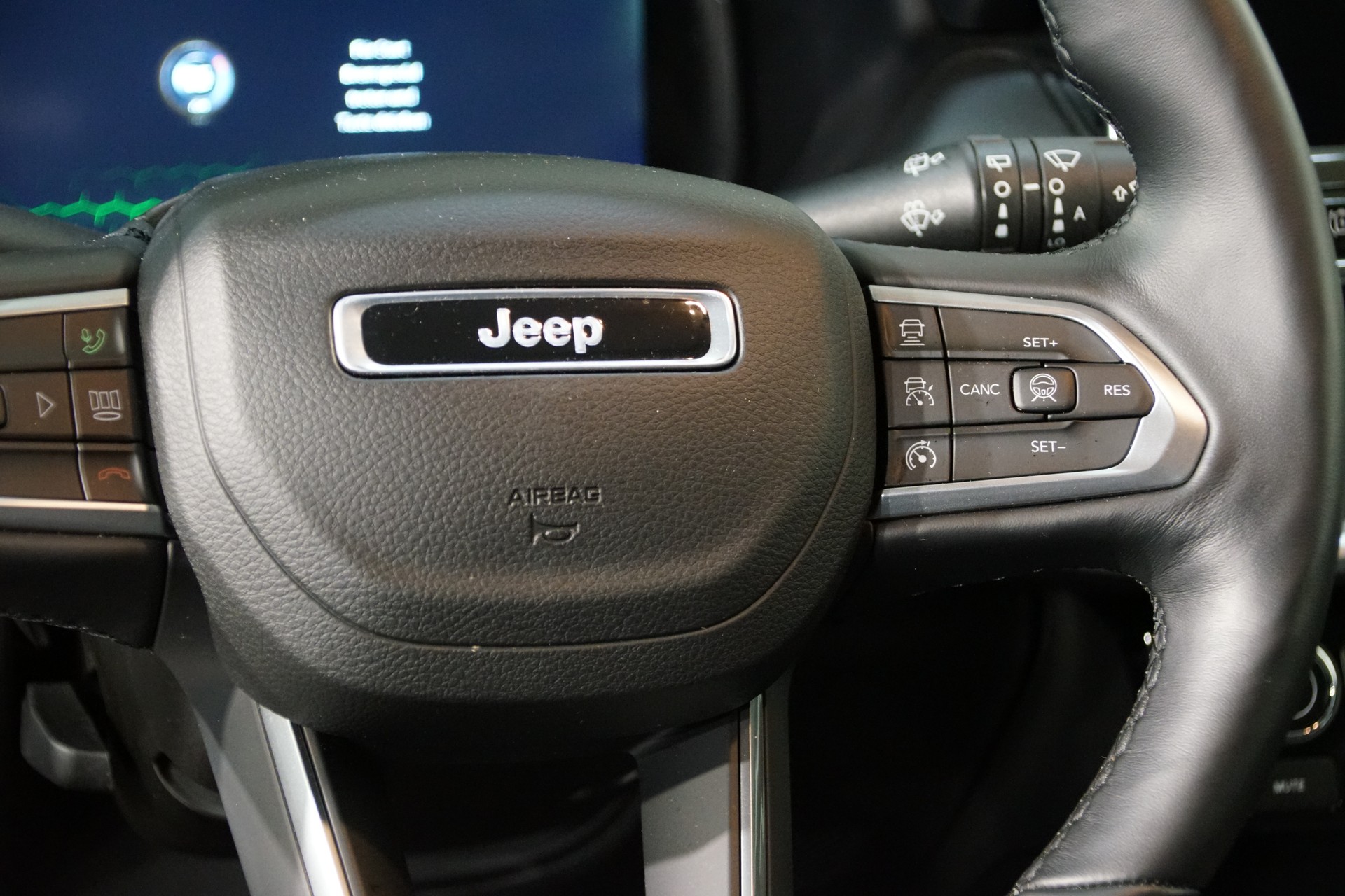 JEEP Compass 1.3 T PHEV Swiss Limited AWD - 14