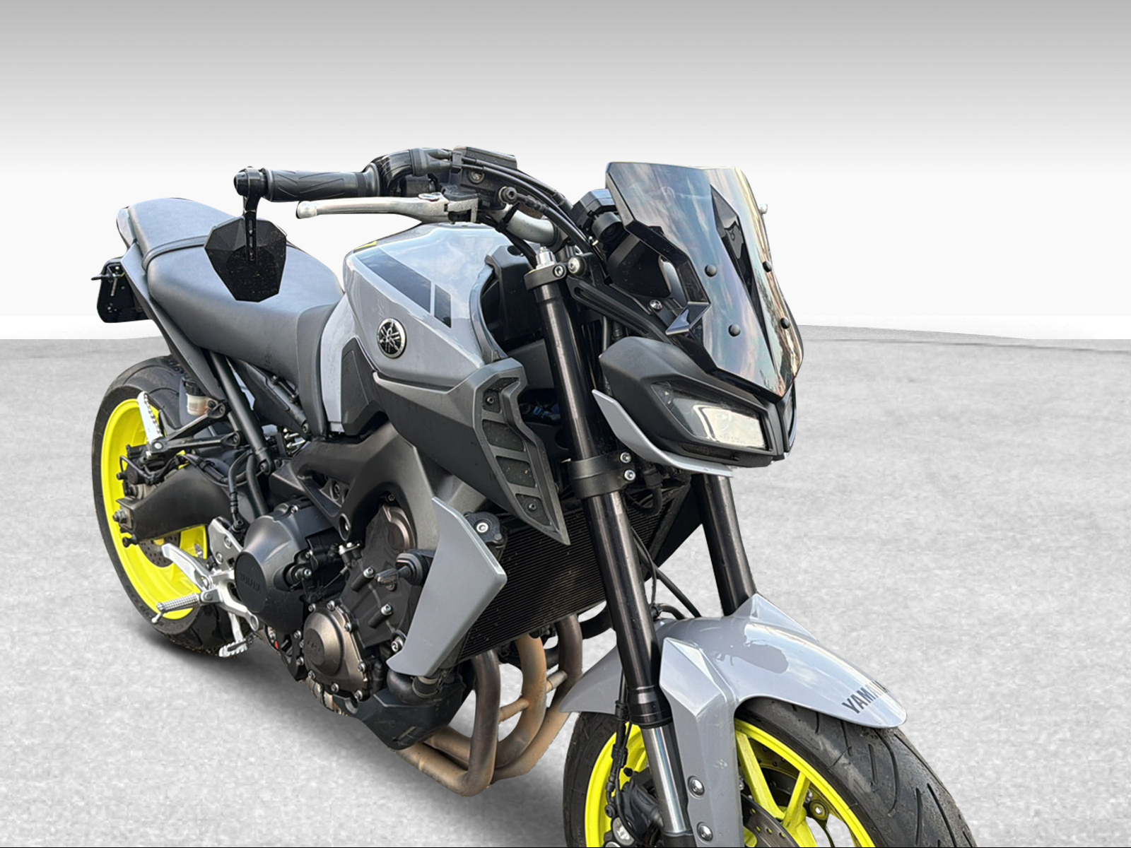 YAMAHA MT-09 ABS 17 - 7
