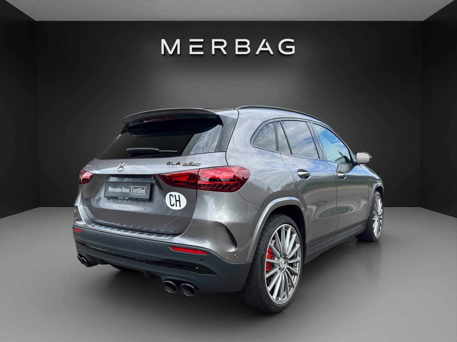 MERCEDES-BENZ GLA AMG 45 S 4Matic+ 8G-DCT - 3