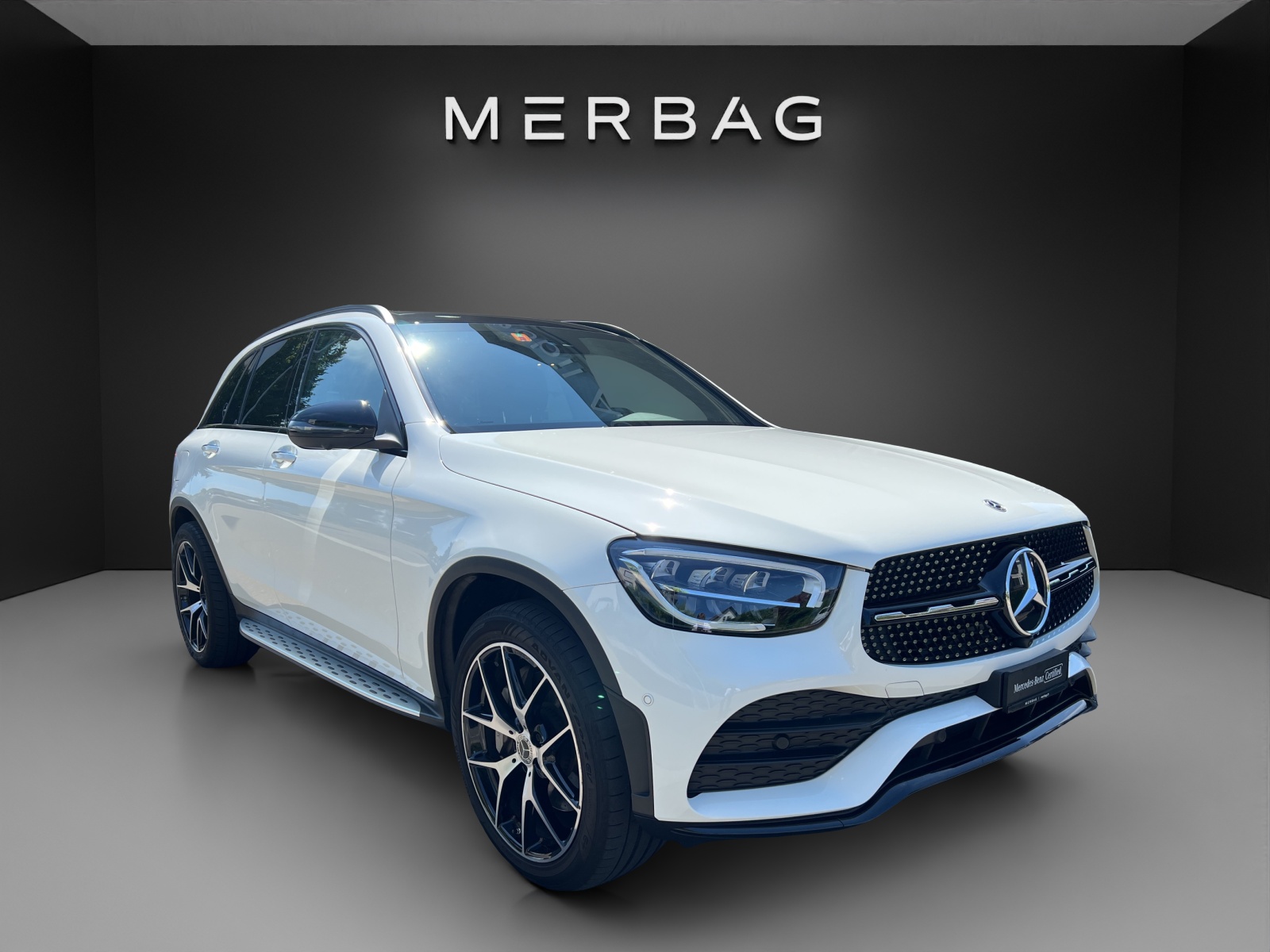 MERCEDES-BENZ GLC 200 AMG Line 4Matic 9G-Tronic