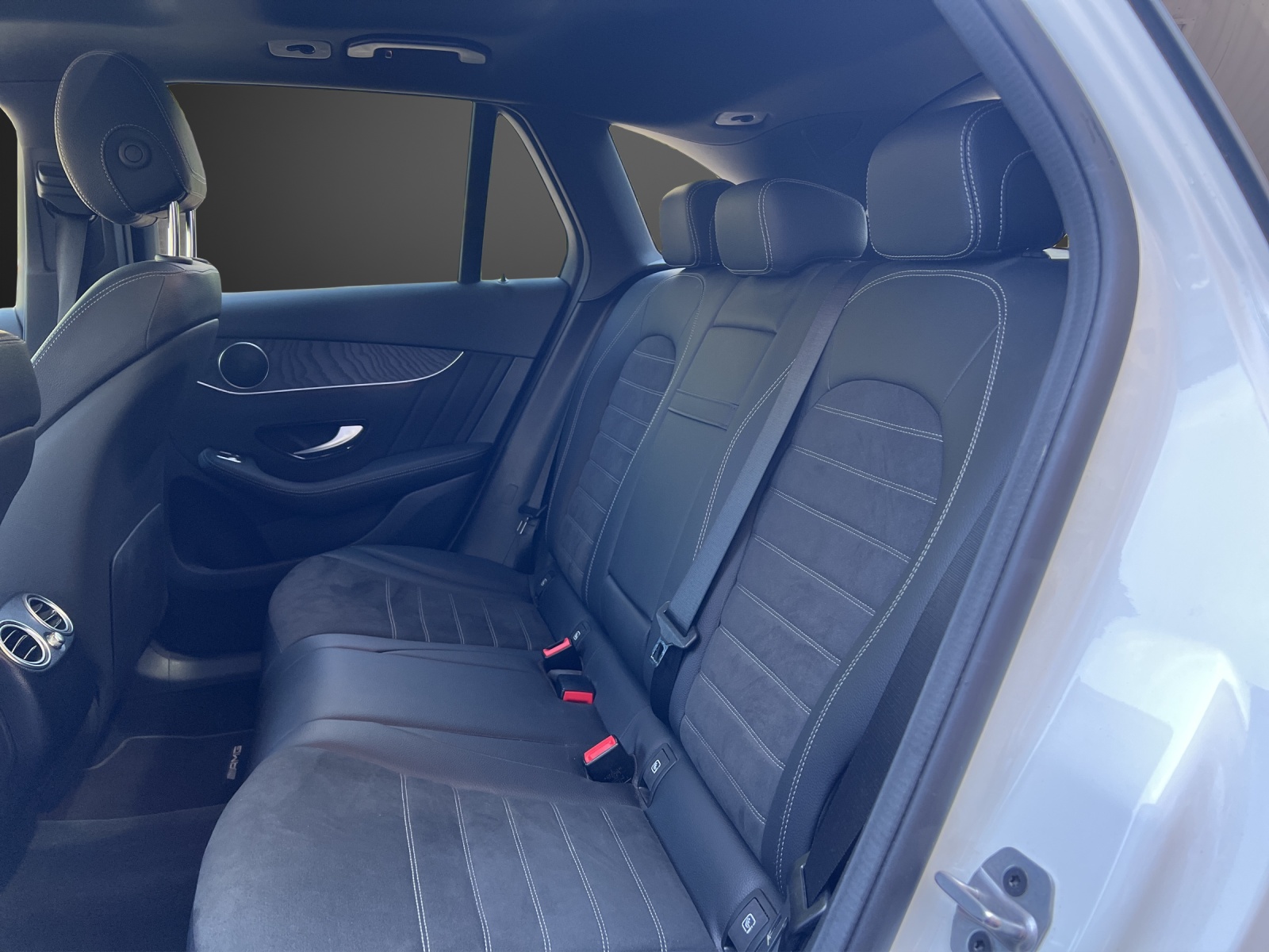 MERCEDES-BENZ GLC 200 AMG Line 4Matic 9G-Tronic - 12