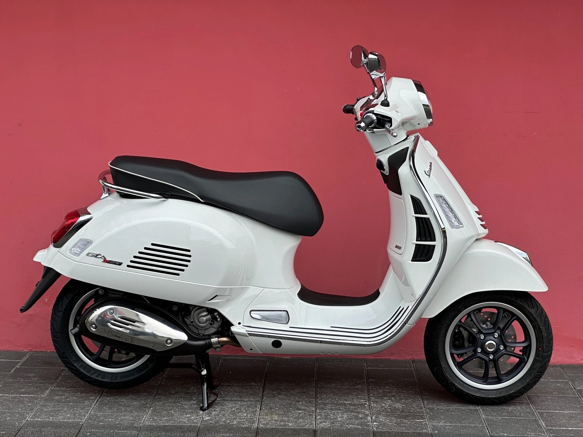 PIAGGIO Vespa GTS 125 Super RST Euro 5+ - 11