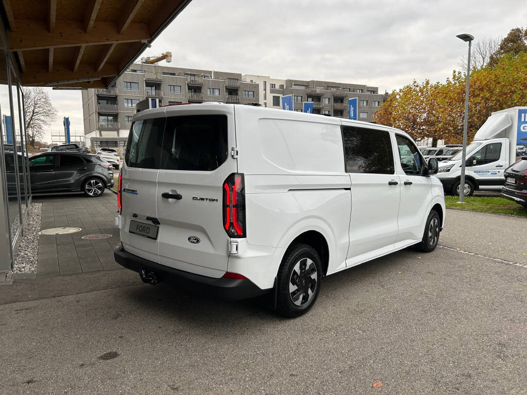 FORD E-Transit C Van 320 L2 Trend - 3