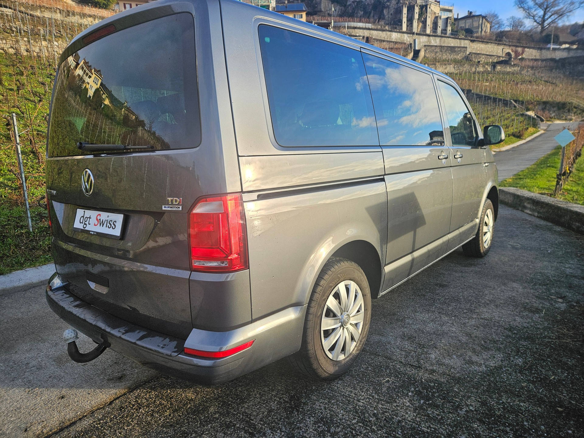 VW T6 Multivan 2.0 TDI Trendline - 8