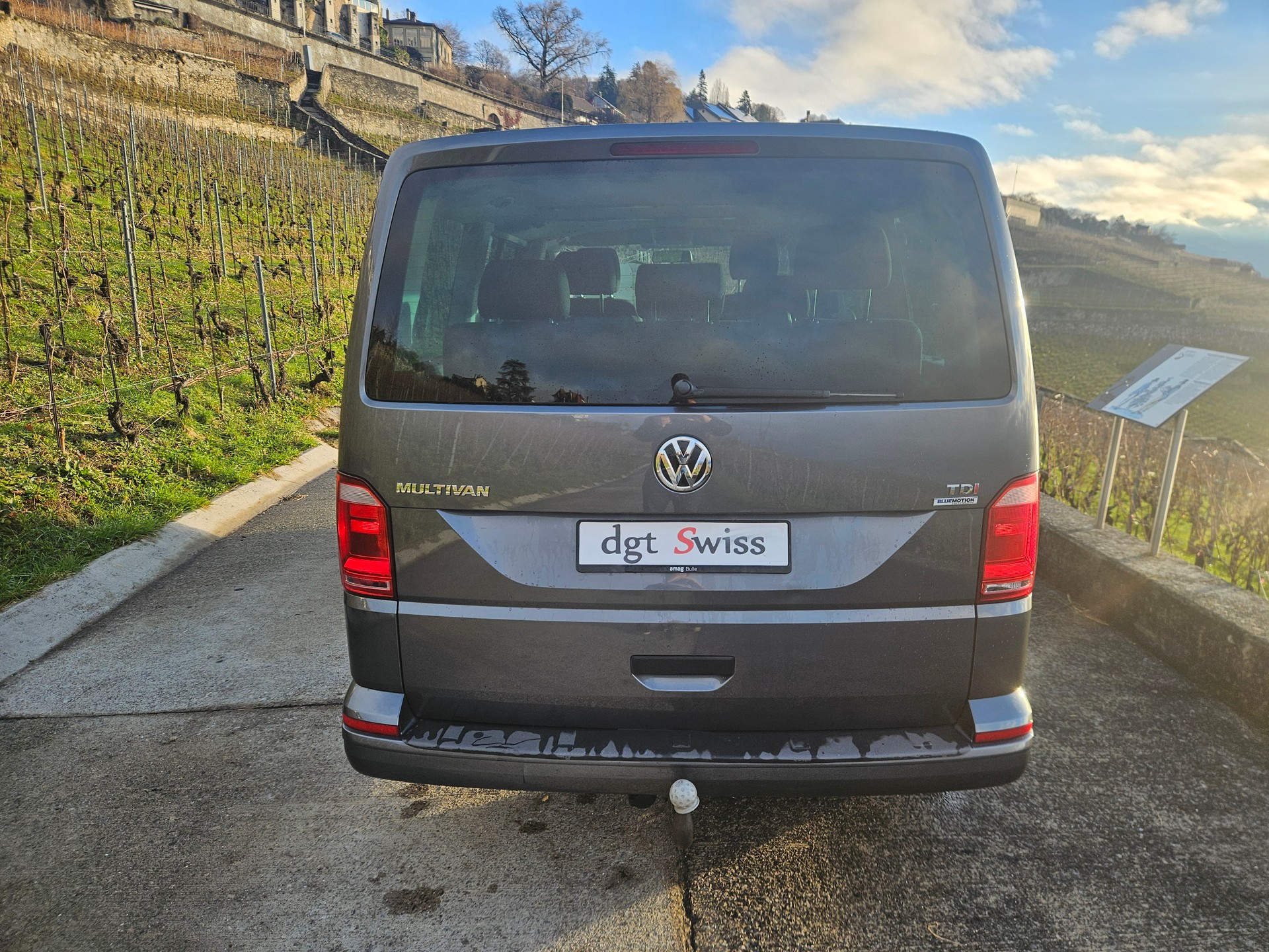 VW T6 Multivan 2.0 TDI Trendline - 4