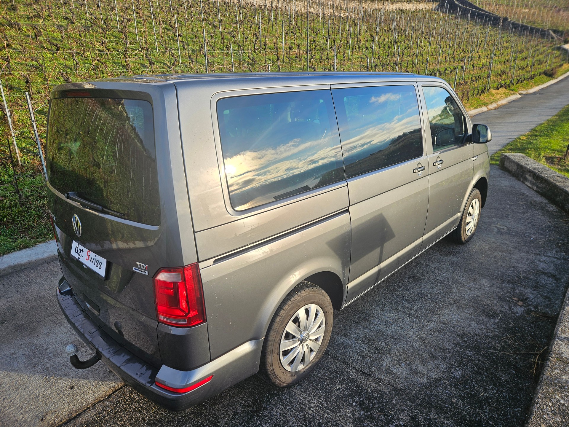 VW T6 Multivan 2.0 TDI Trendline - 6
