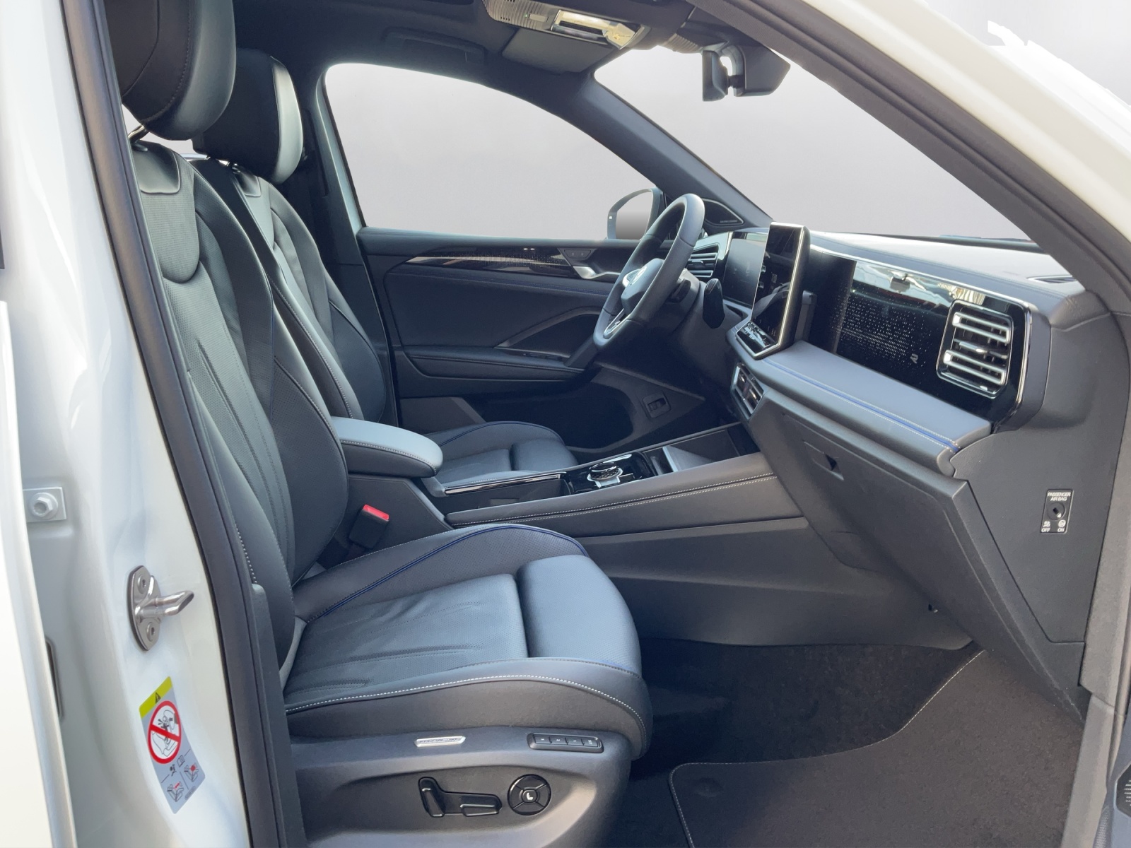 VW Tiguan 2.0 TSI DSG R-Line 4Motion - 14