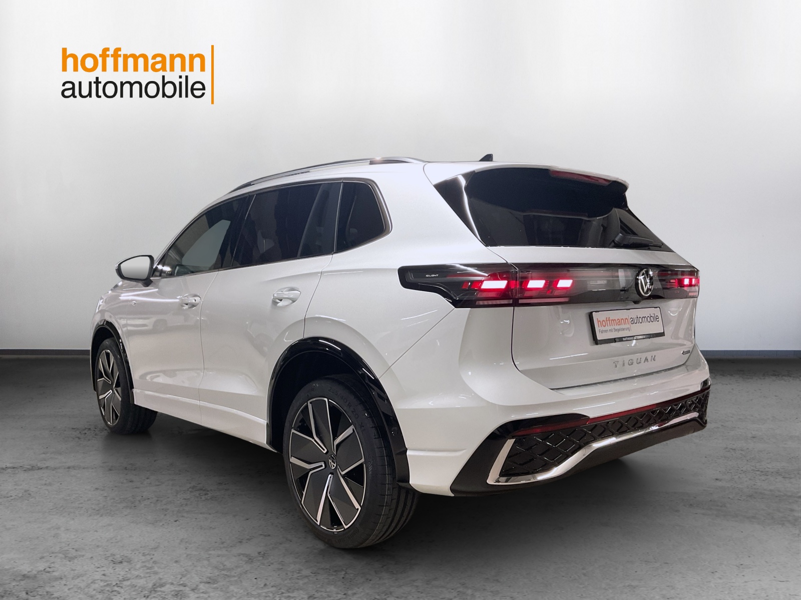 VW Tiguan 2.0 TSI DSG R-Line 4Motion - 6