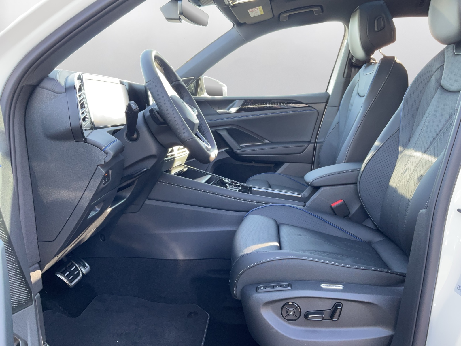 VW Tiguan 2.0 TSI DSG R-Line 4Motion - 10