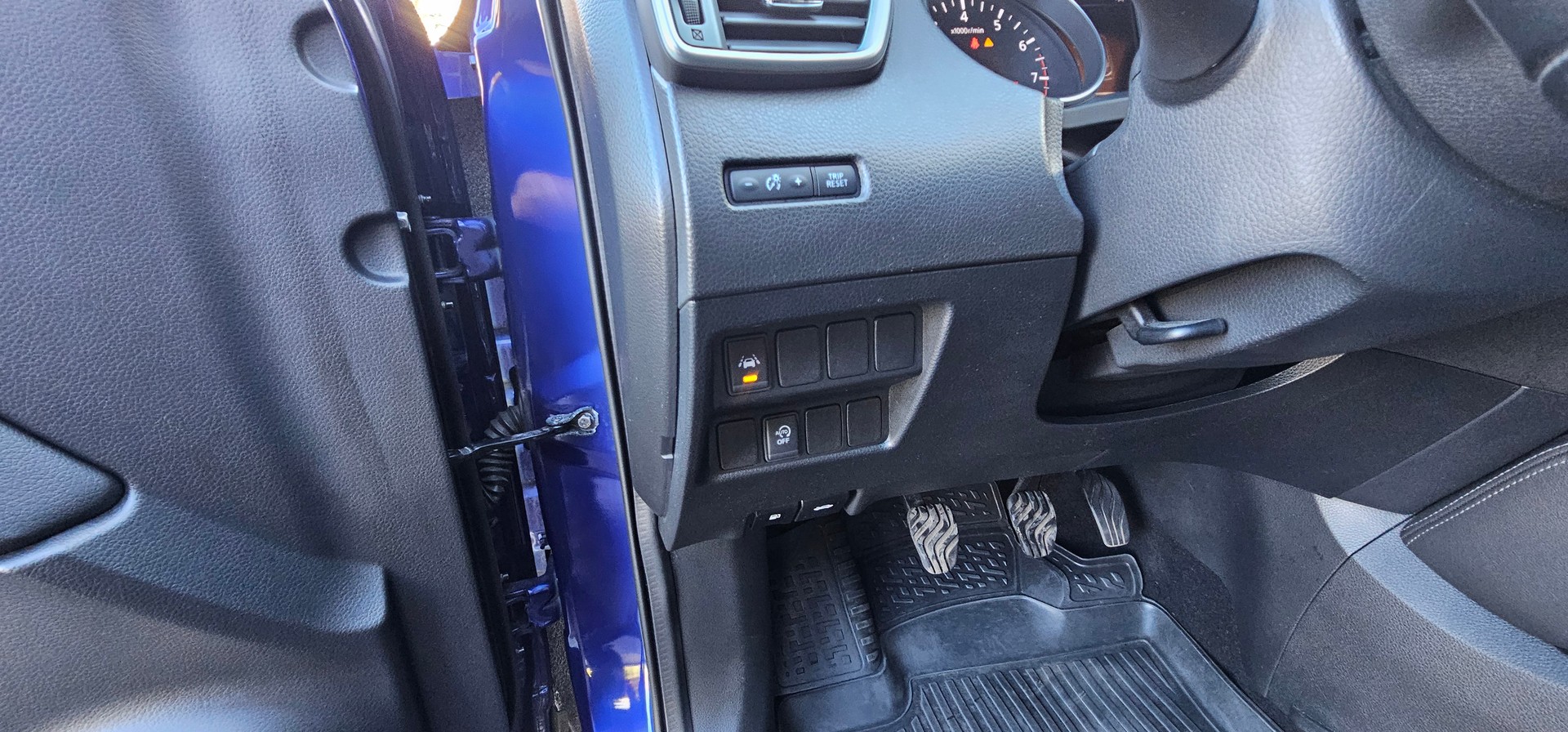 NISSAN Qashqai 1.6 DIG-T tekna - 10