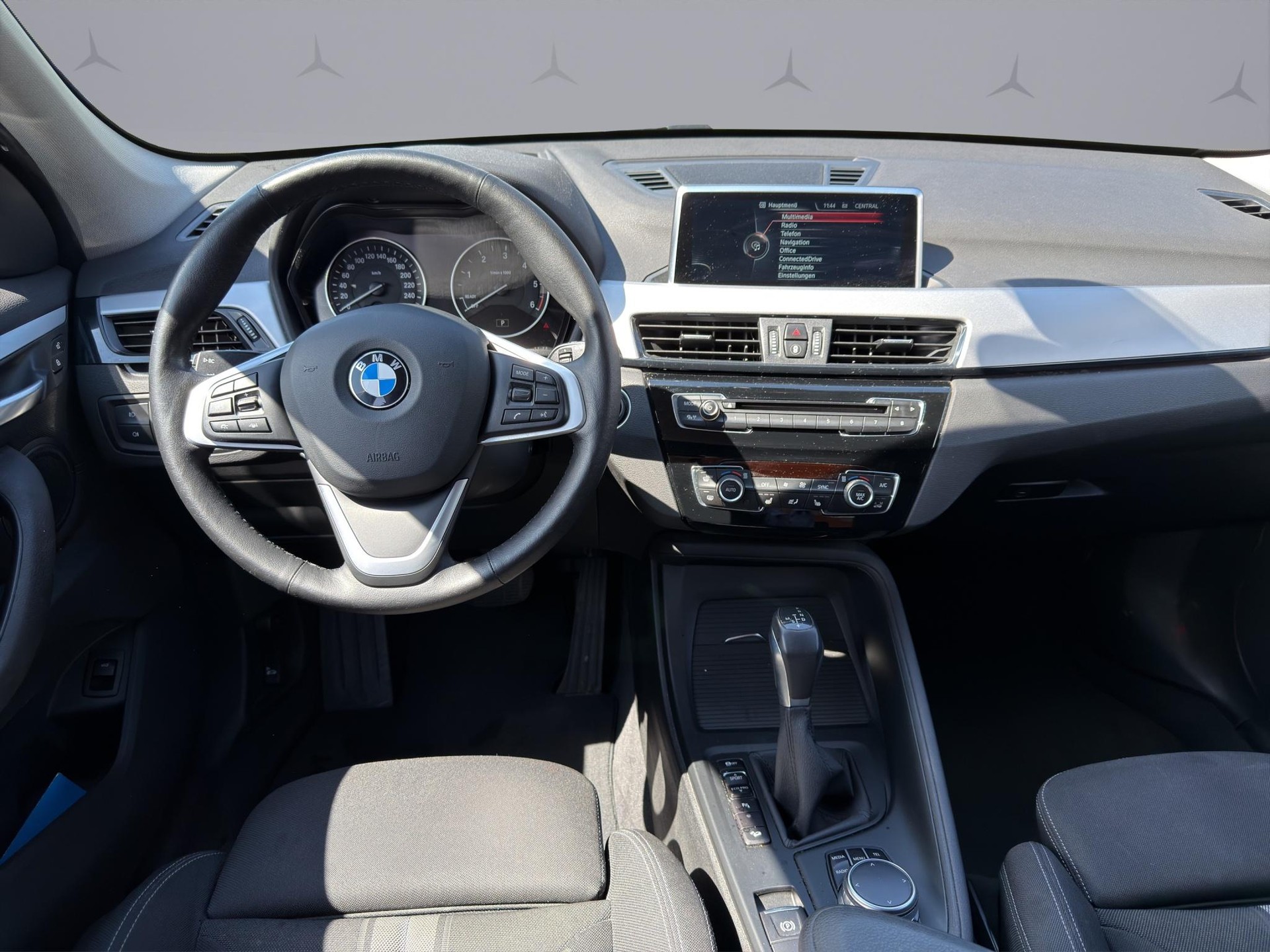 BMW X1 20d xDrive - 12