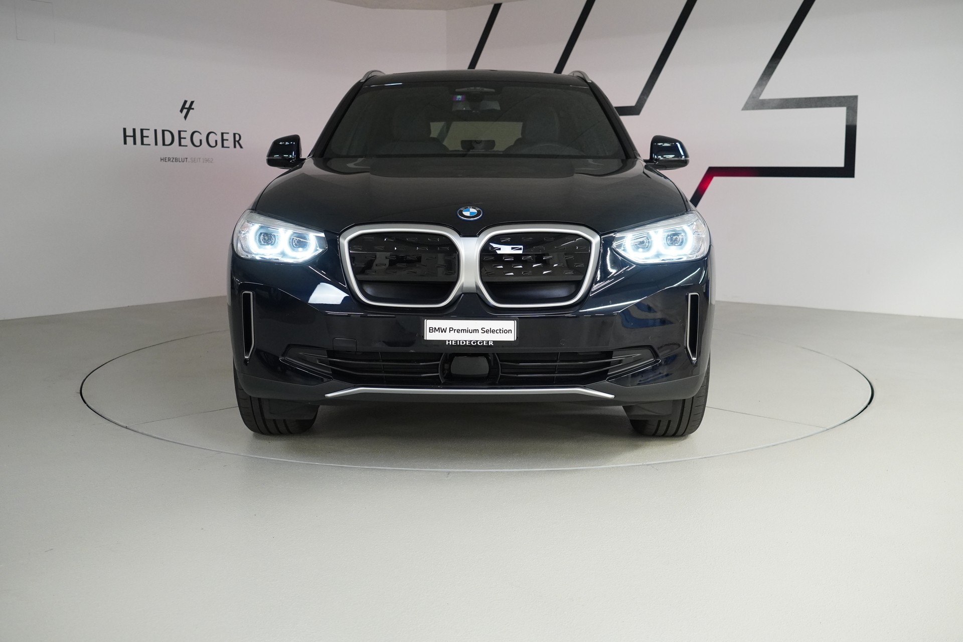 BMW iX3 - 3