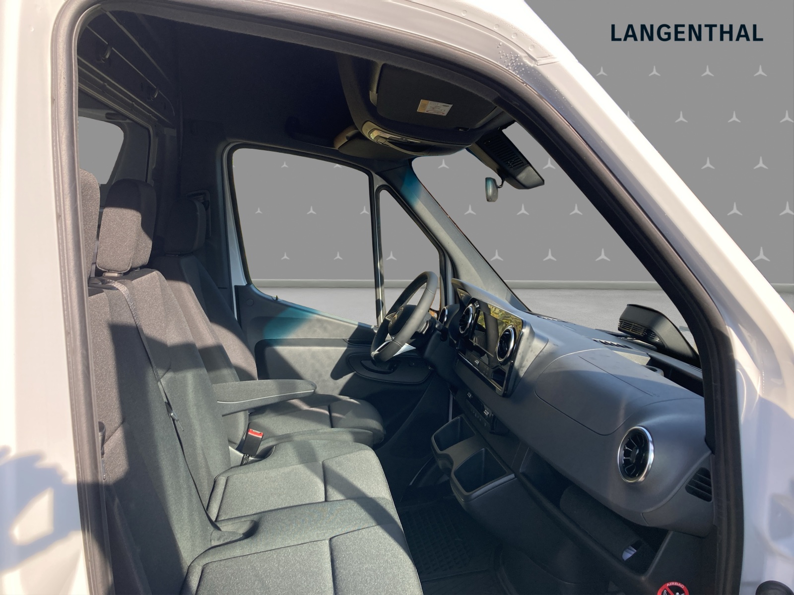 MERCEDES-BENZ eSprinter 320 81kWh Standard Hoch Pro - 12