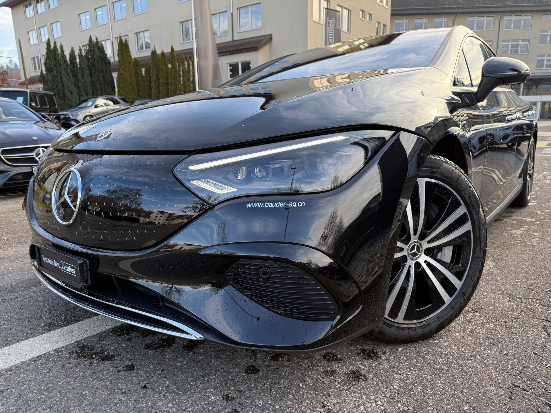 MERCEDES-BENZ EQE 350+ - 11