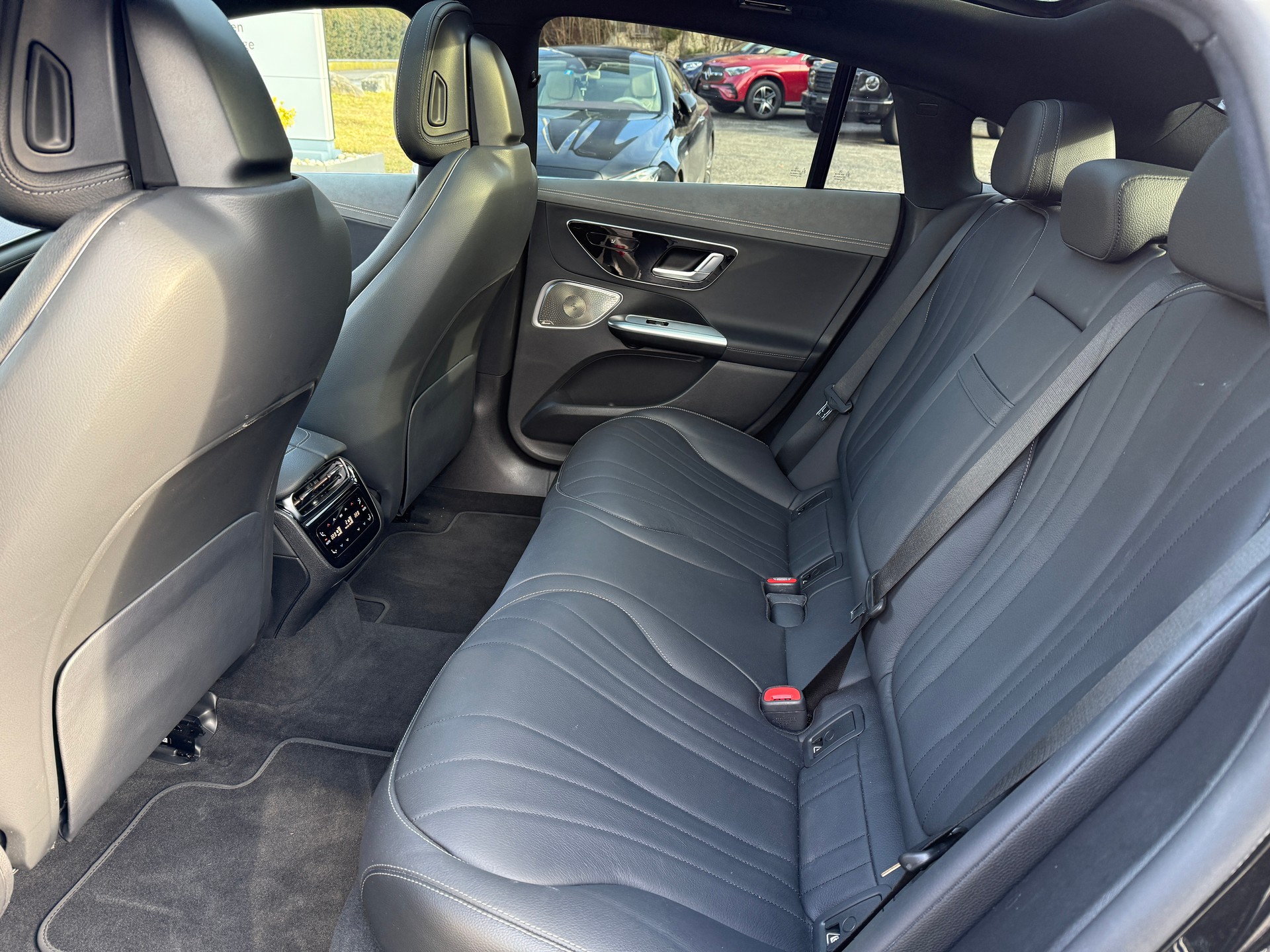 MERCEDES-BENZ EQE 350+ - 6