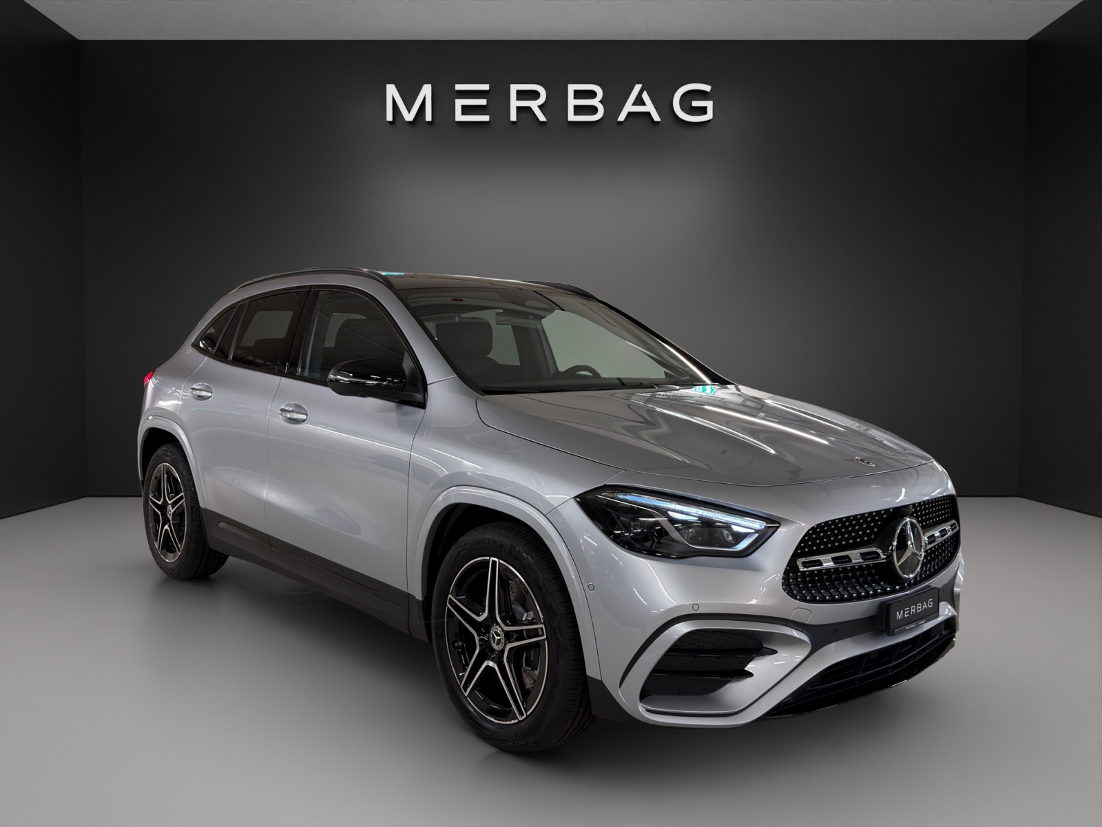 MERCEDES-BENZ GLA 220d 4Matic 8G-DCTSwiss Star