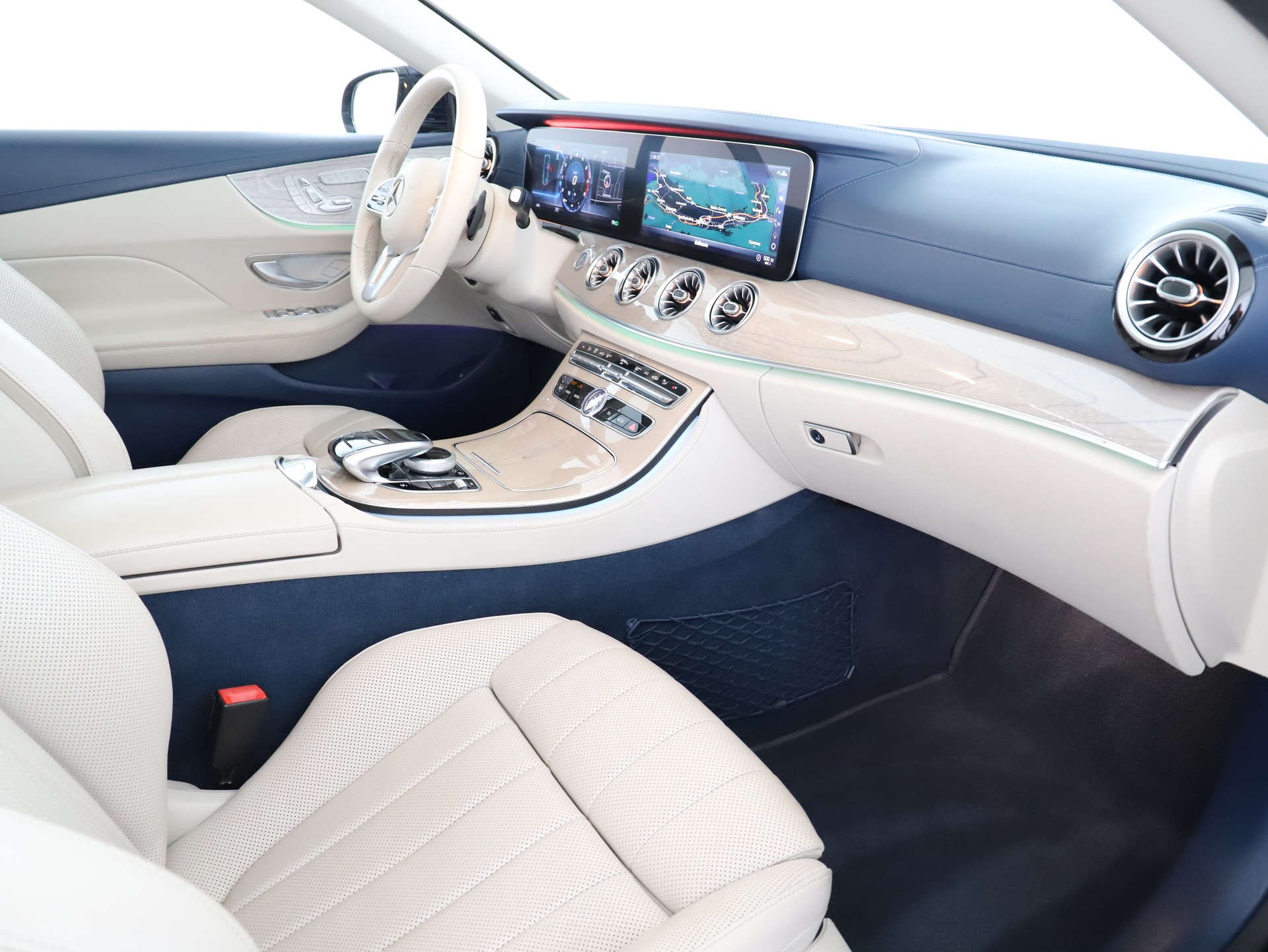 MERCEDES-BENZ E 450 Avantgarde 4 Matic - 12