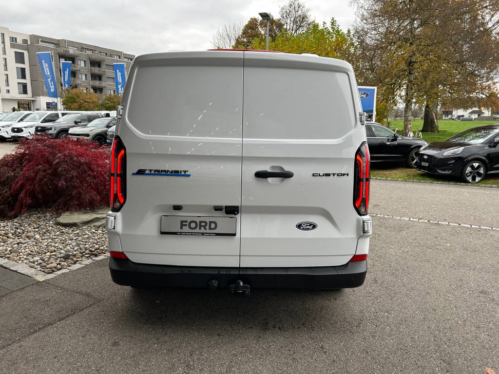 FORD E-Transit C Van 320 L1 Trend - 4