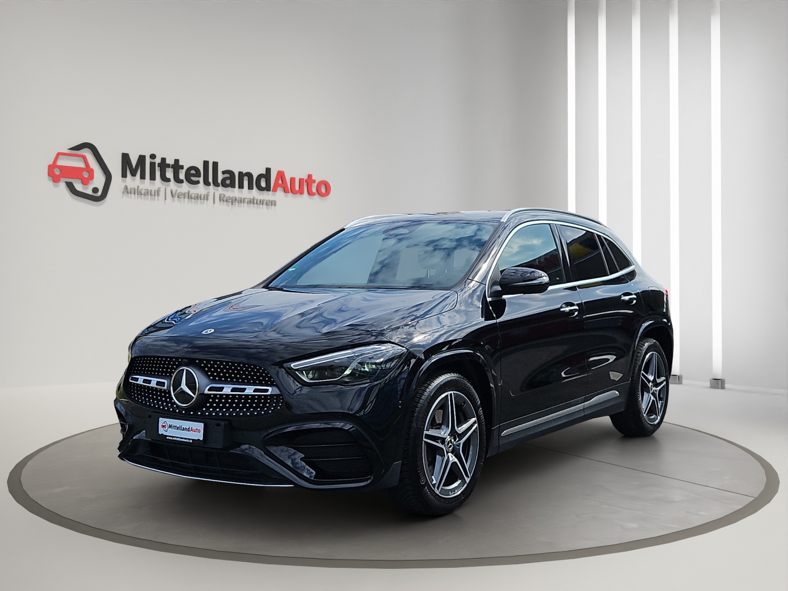 MERCEDES-BENZ GLA 200