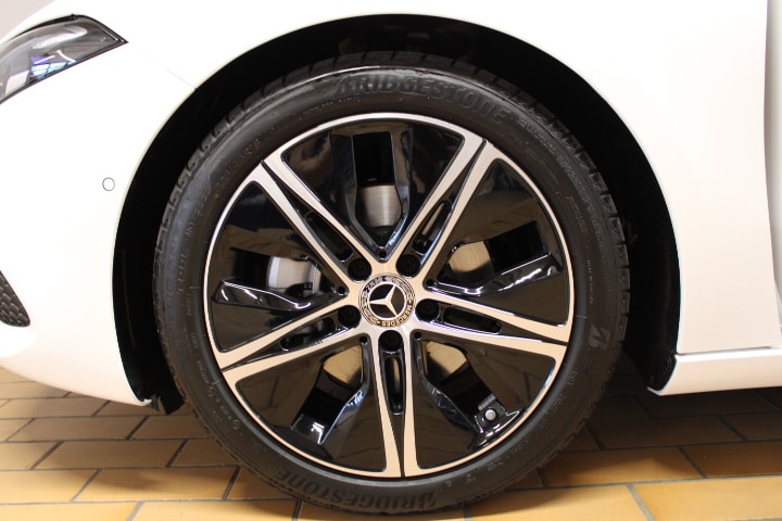 MERCEDES-BENZ A 200 Progressive - 10