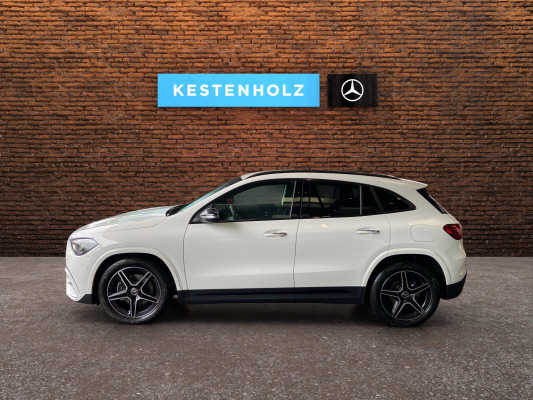 MERCEDES-BENZ GLA 200 7G-DCT - 4