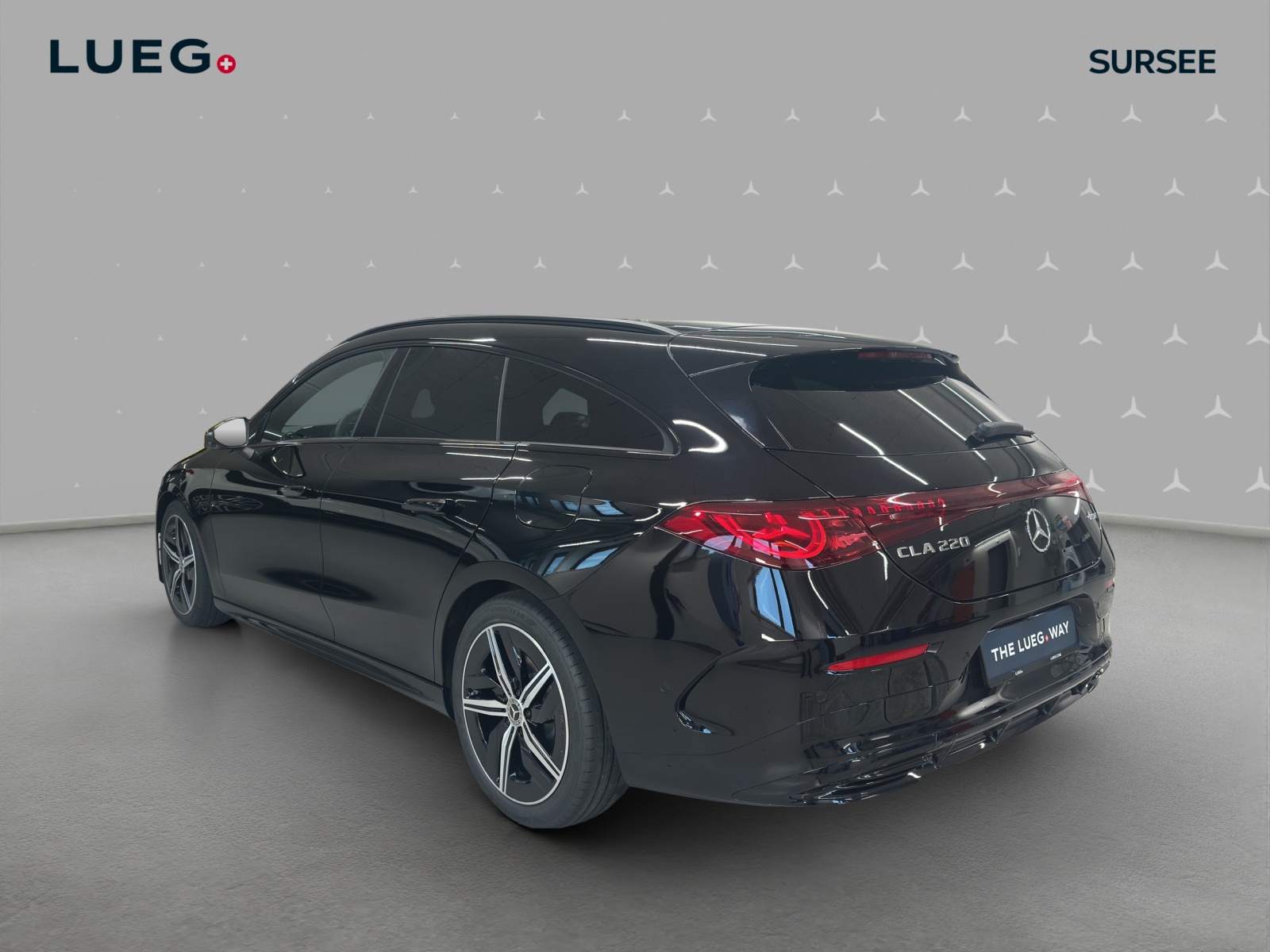 MERCEDES-BENZ CLA Shooting Brake 220 4Matic 8G-DCT - 3