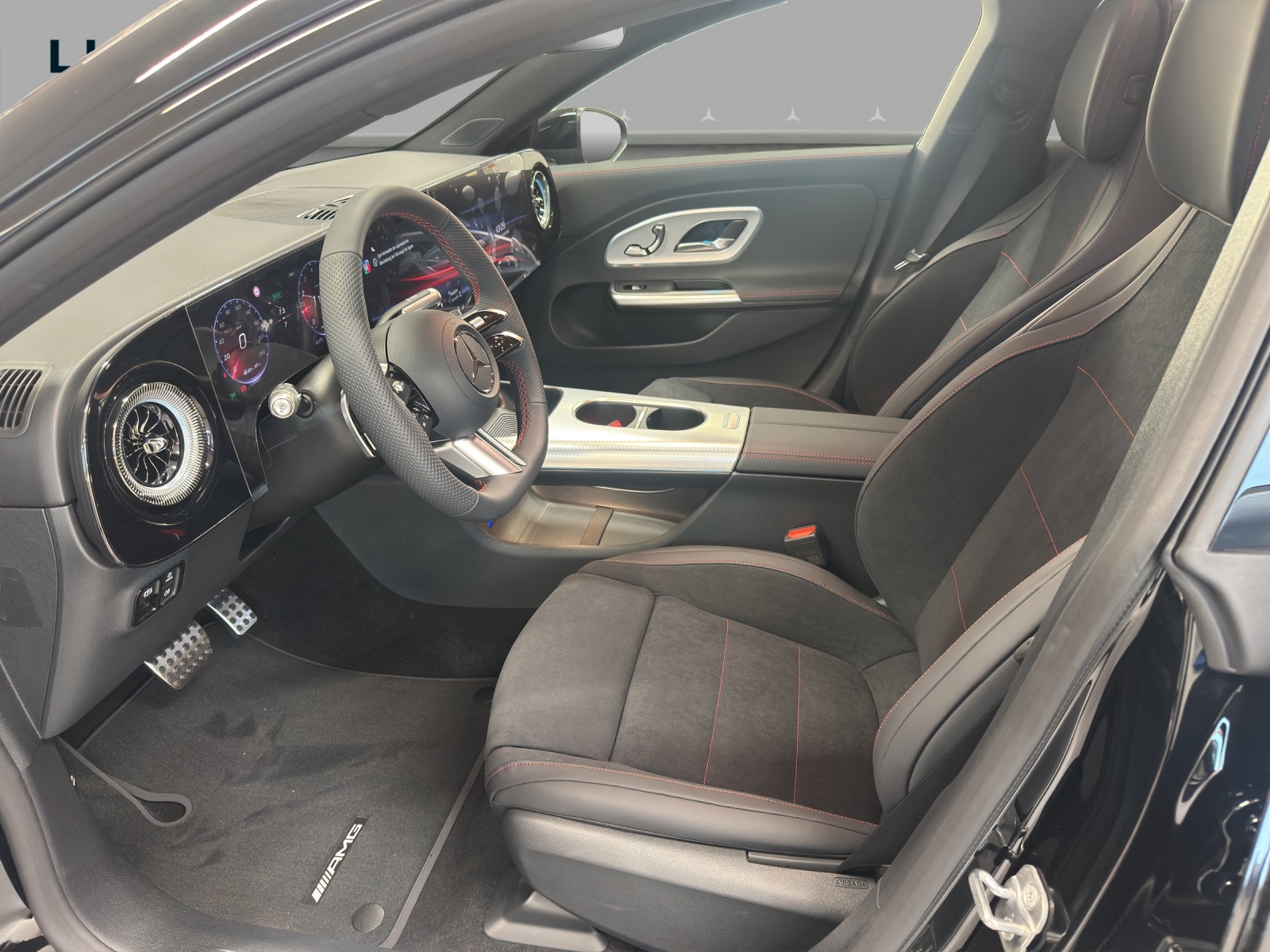MERCEDES-BENZ CLA Shooting Brake 220 4Matic 8G-DCT - 8