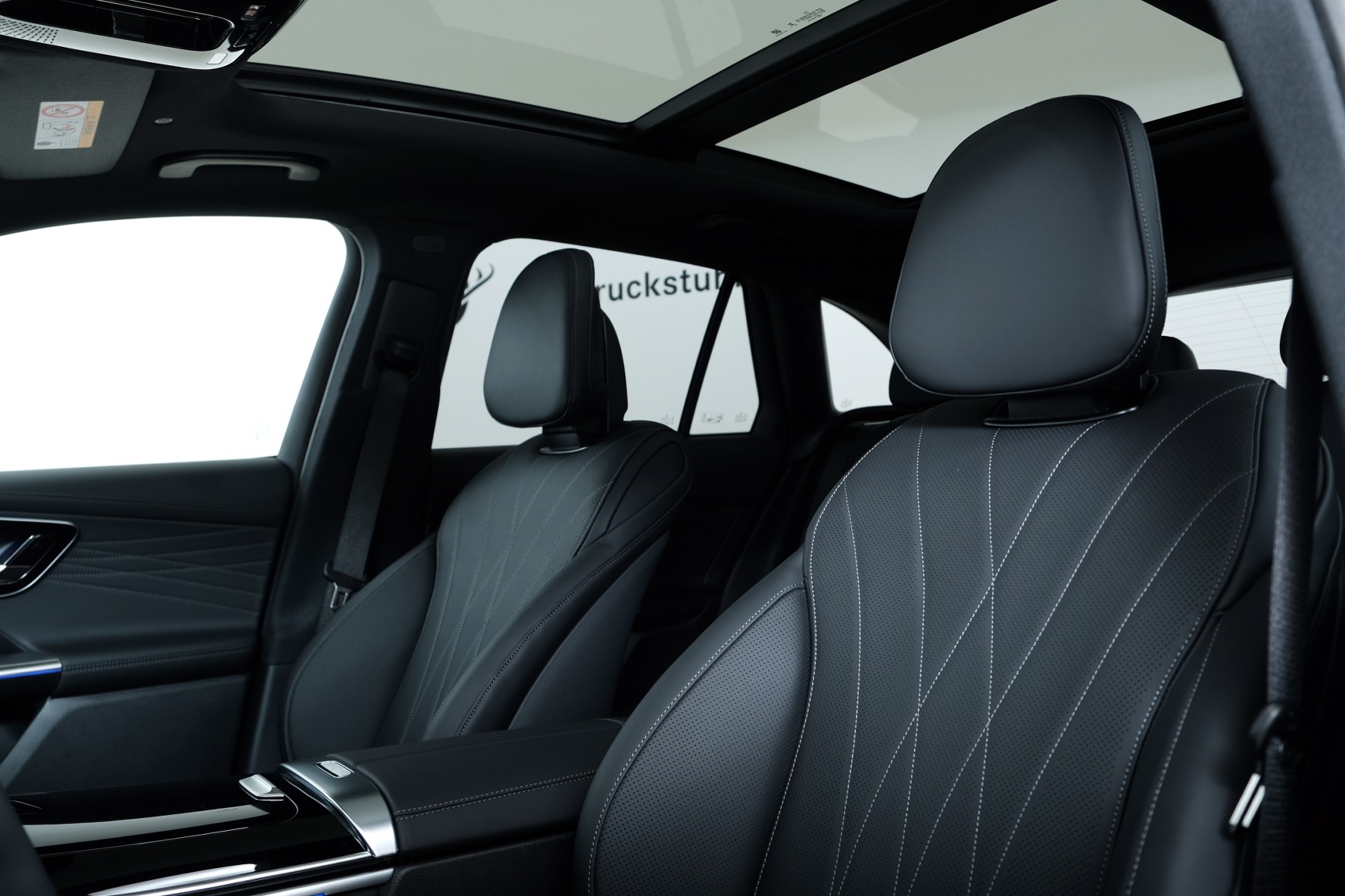 MERCEDES-BENZ GLC 400 e 4Matic 9G-Tronic - 10