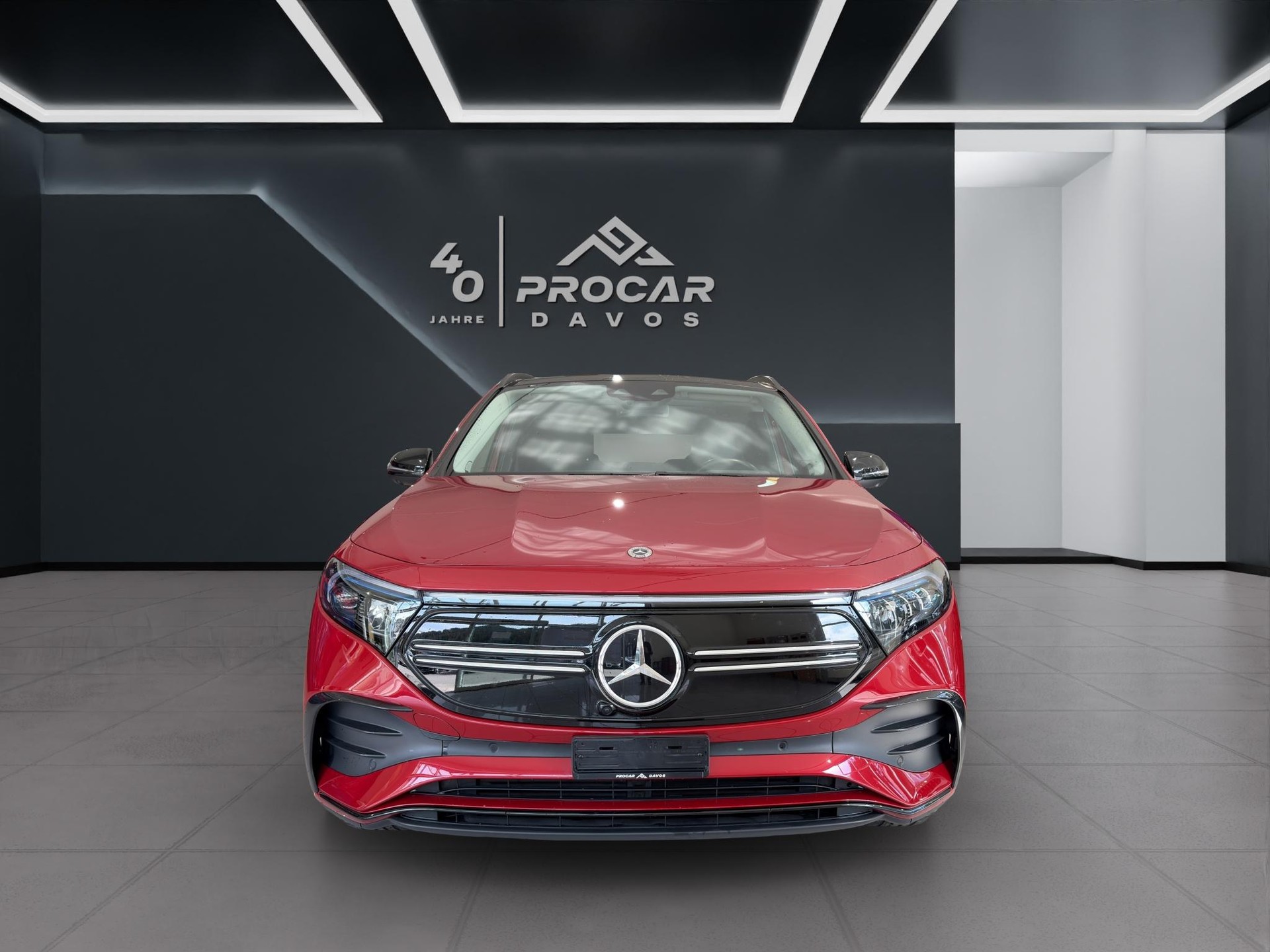 MERCEDES-BENZ EQA 350 Swiss Star AMG Line 4matic - 3