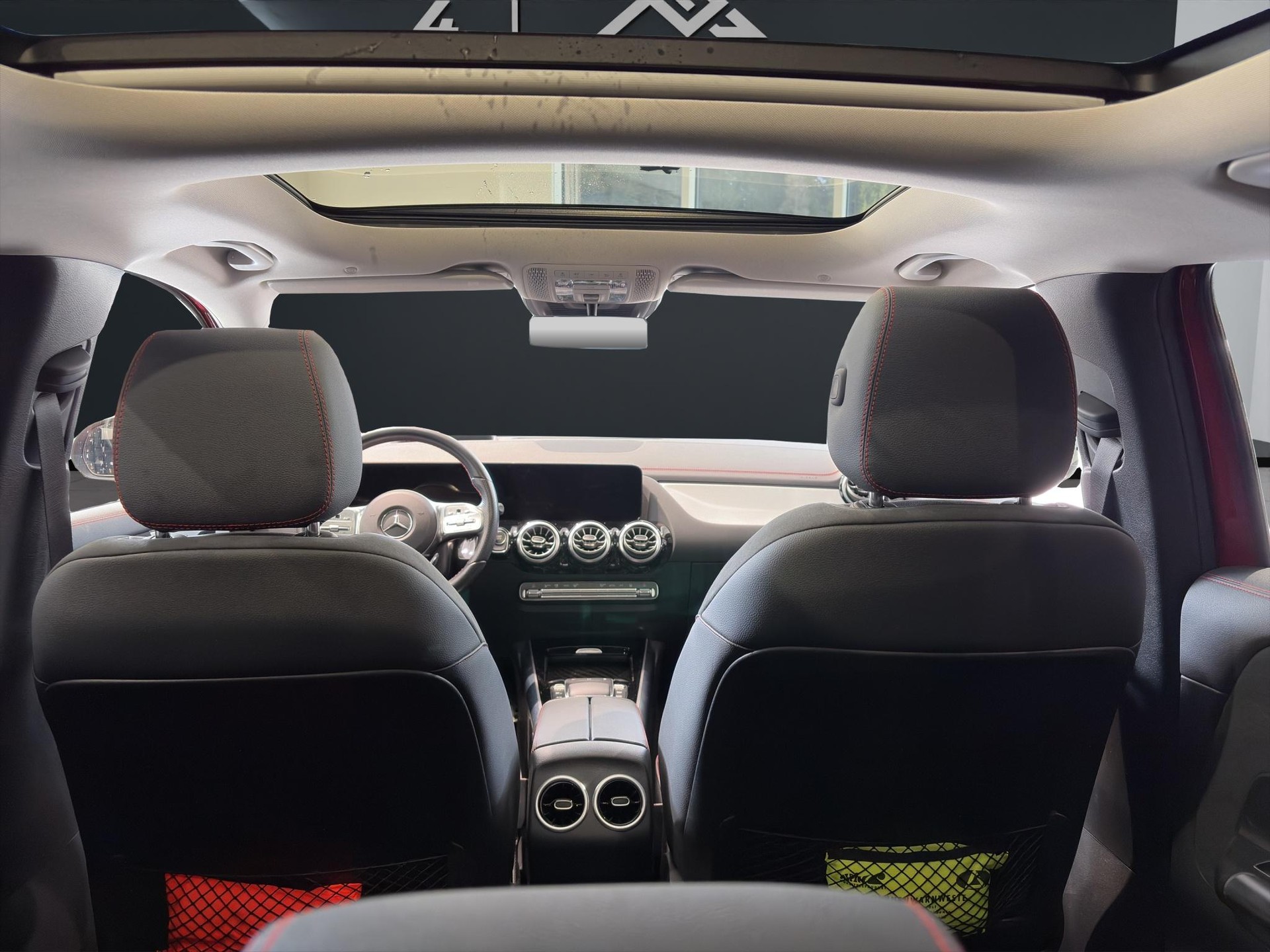 MERCEDES-BENZ EQA 350 Swiss Star AMG Line 4matic - 14
