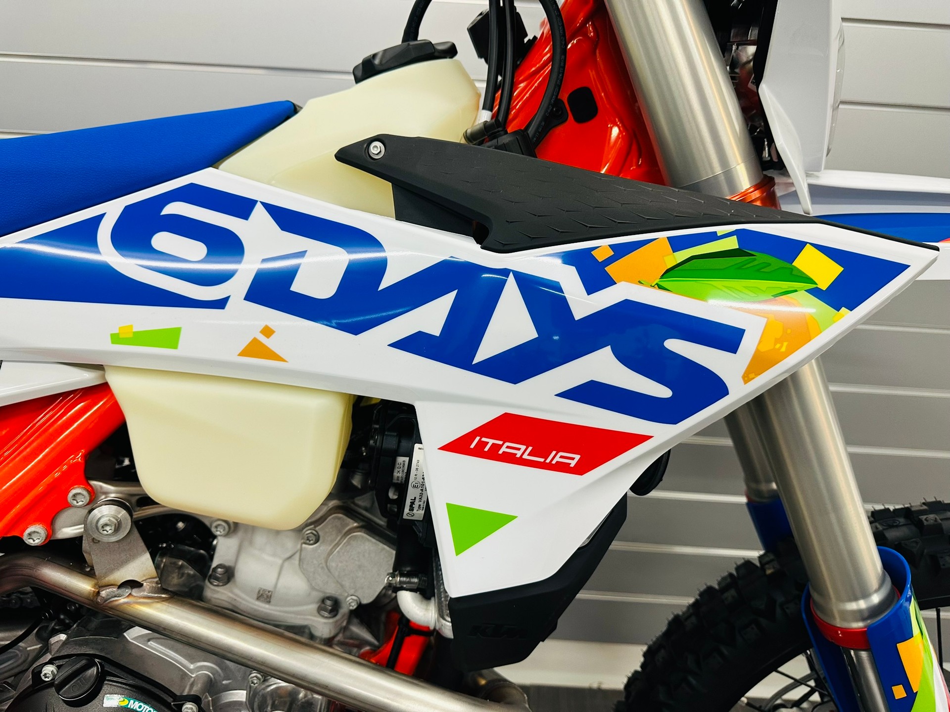 KTM 300 EXC Six Days - 2