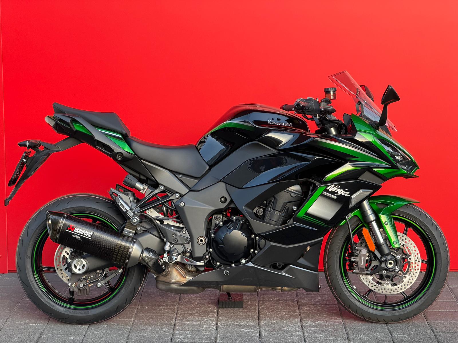 KAWASAKI Ninja 1000 SX + Akrapovic