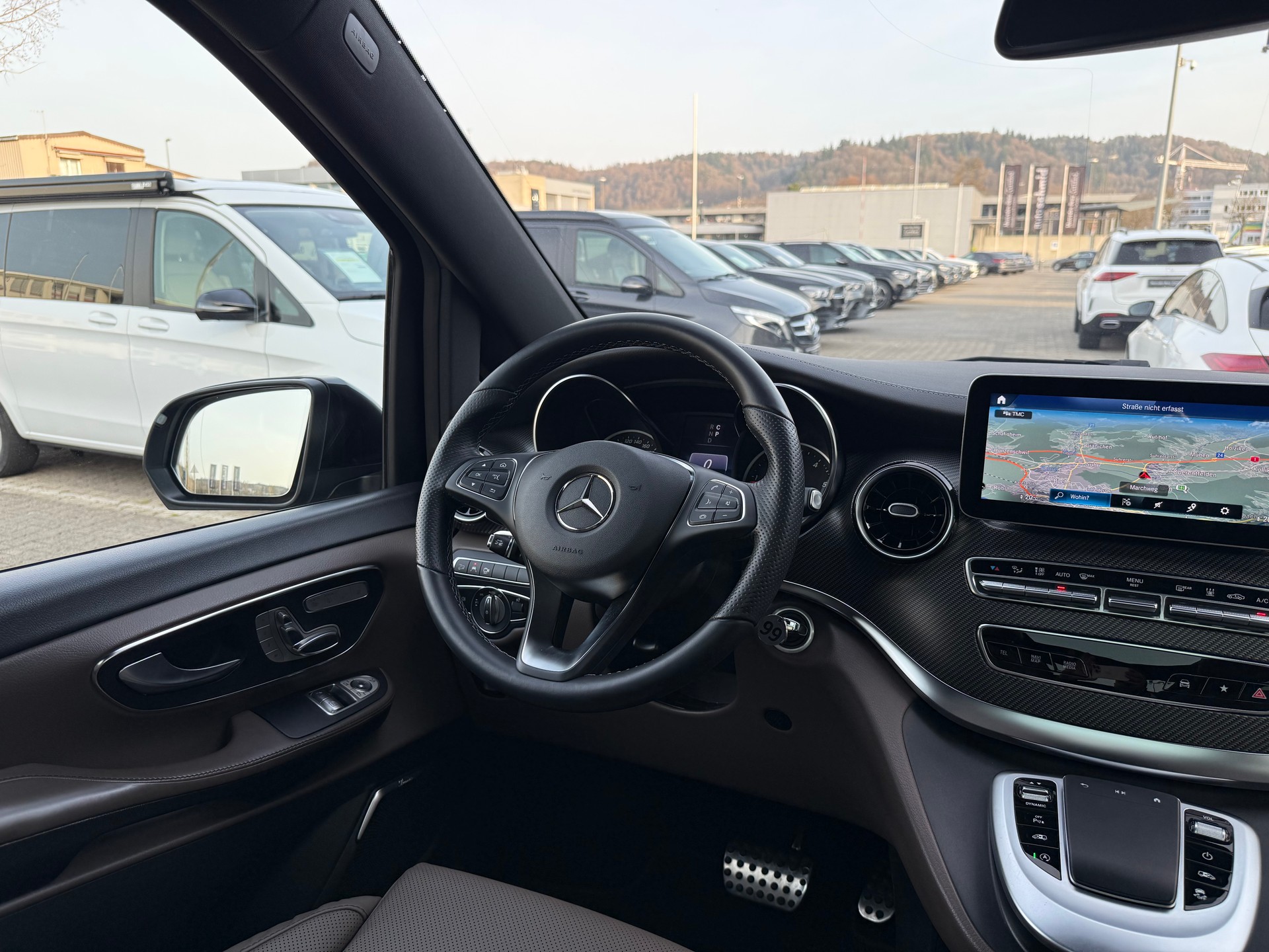 MERCEDES-BENZ V 300 d lang AMG Line Avantgarde 4Matic 9G-Tronic - 6