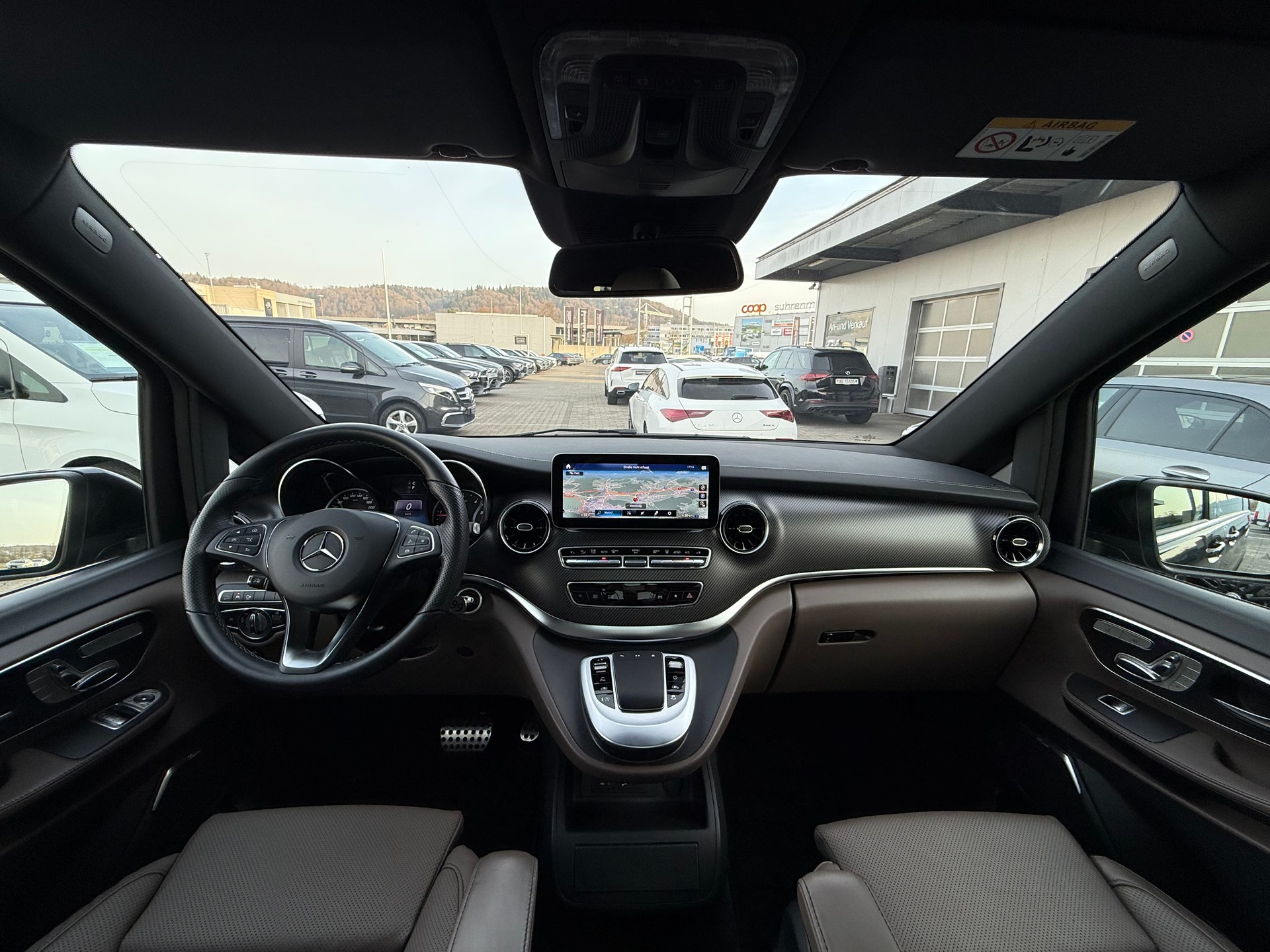 MERCEDES-BENZ V 300 d lang AMG Line Avantgarde 4Matic 9G-Tronic - 4