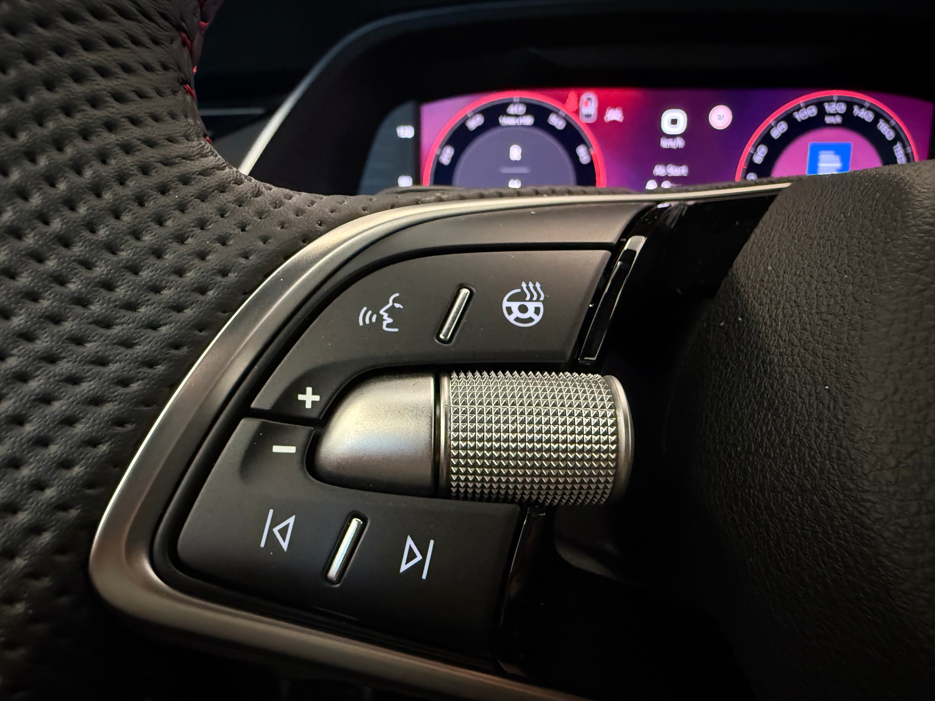 SKODA Octavia Combi 2.0 TSI DSG RS - 31