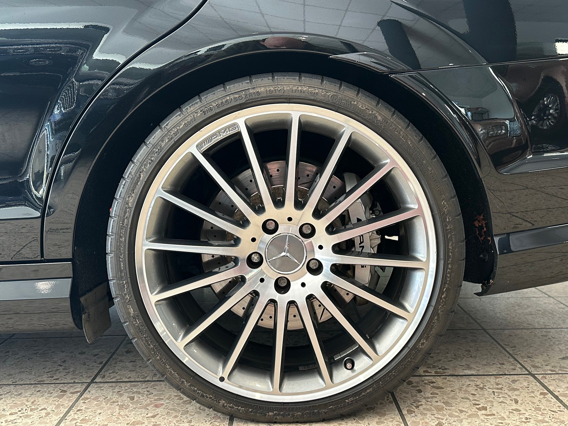 MERCEDES-BENZ C 63 AMG Avantgarde 7G-Tronic - 19