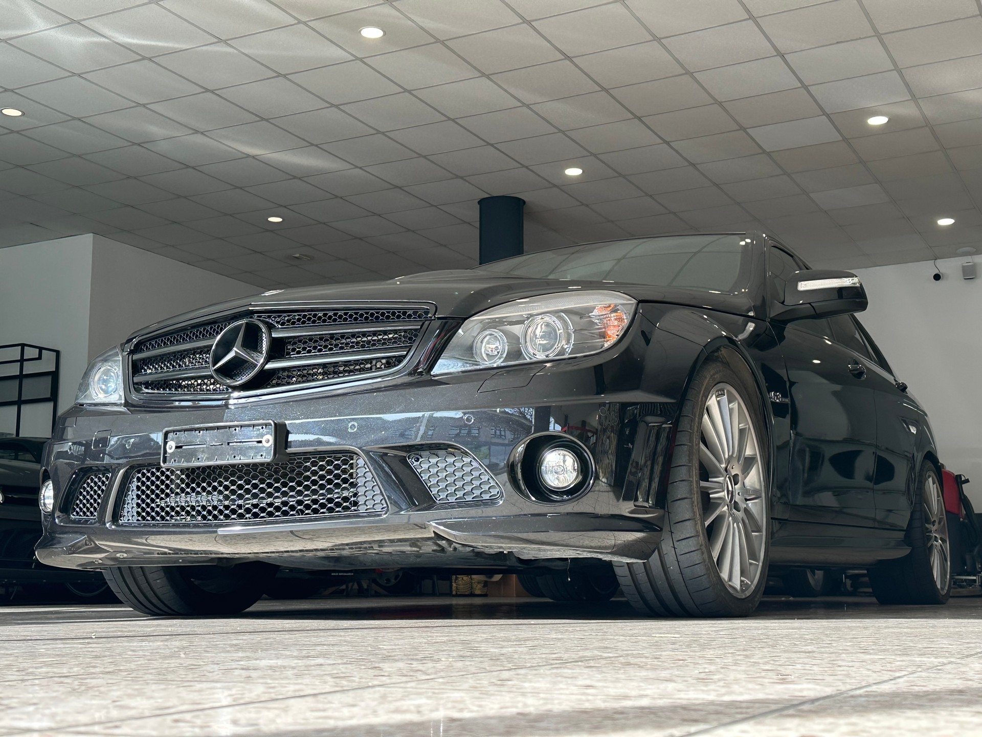 MERCEDES-BENZ C 63 AMG Avantgarde 7G-Tronic - 10